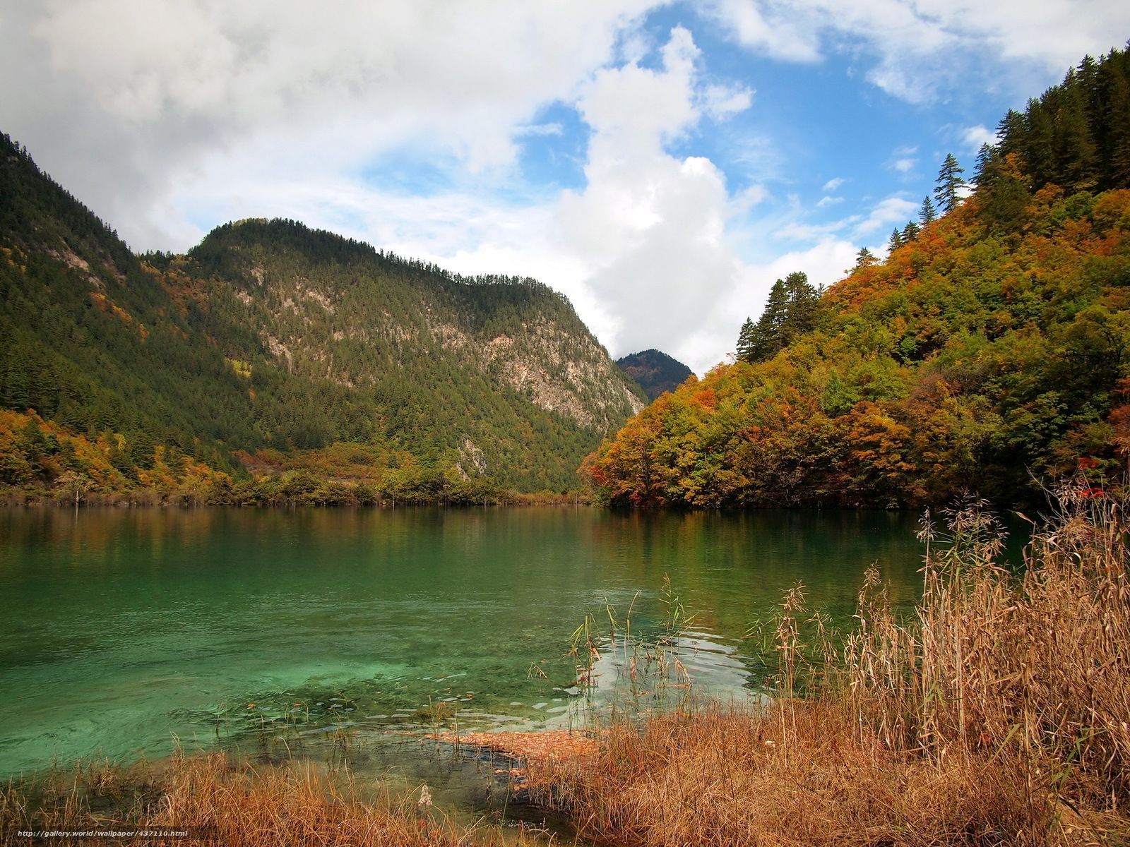 1600x1200 Download wallpaper Mountains, China, Sichuan, Min River free desktop wallpaper in the resolution 1920x1440