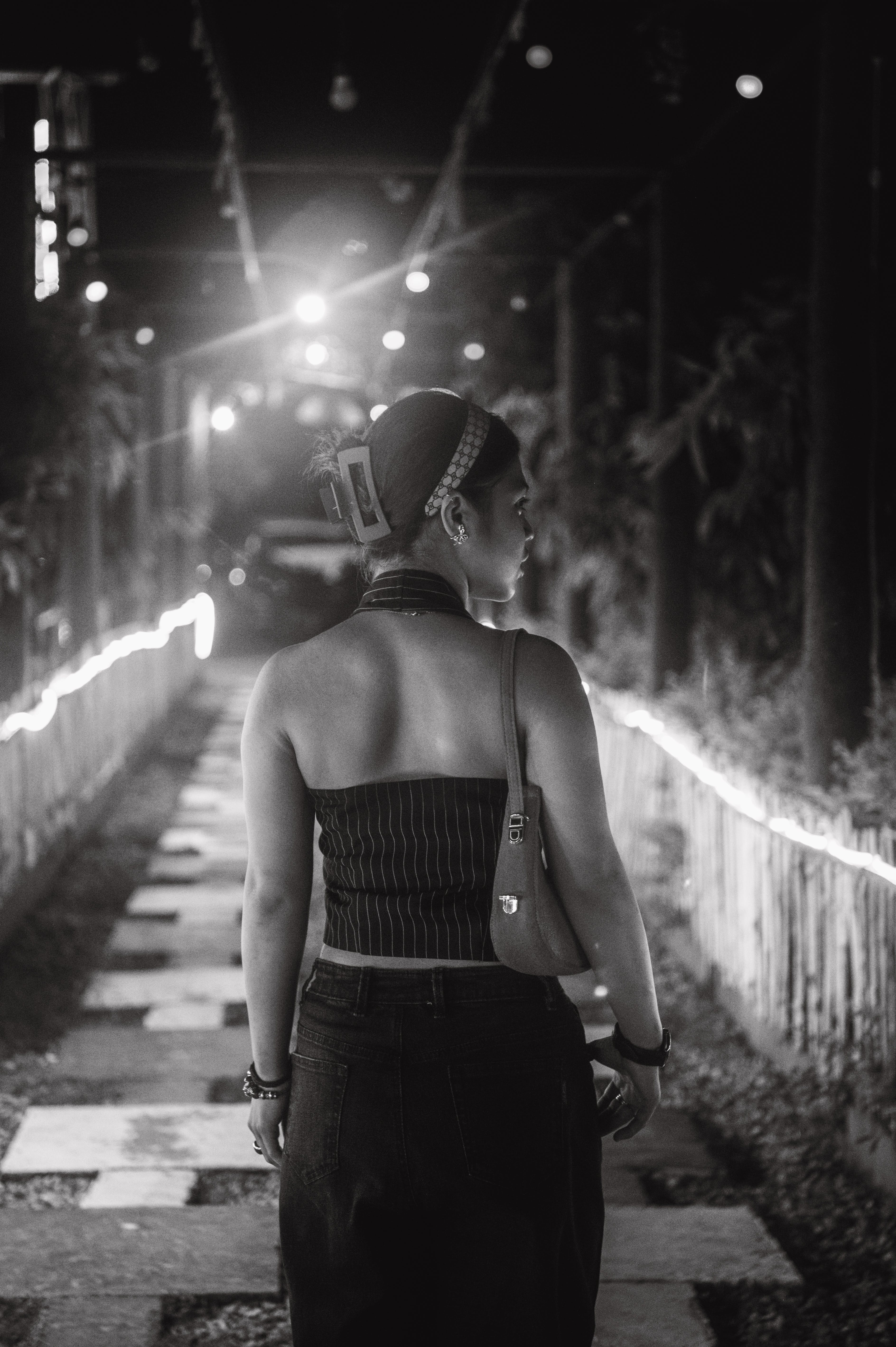 3776x5675 Black And White Girl Photo, Download The BEST Free Black And White Girl & HD Image