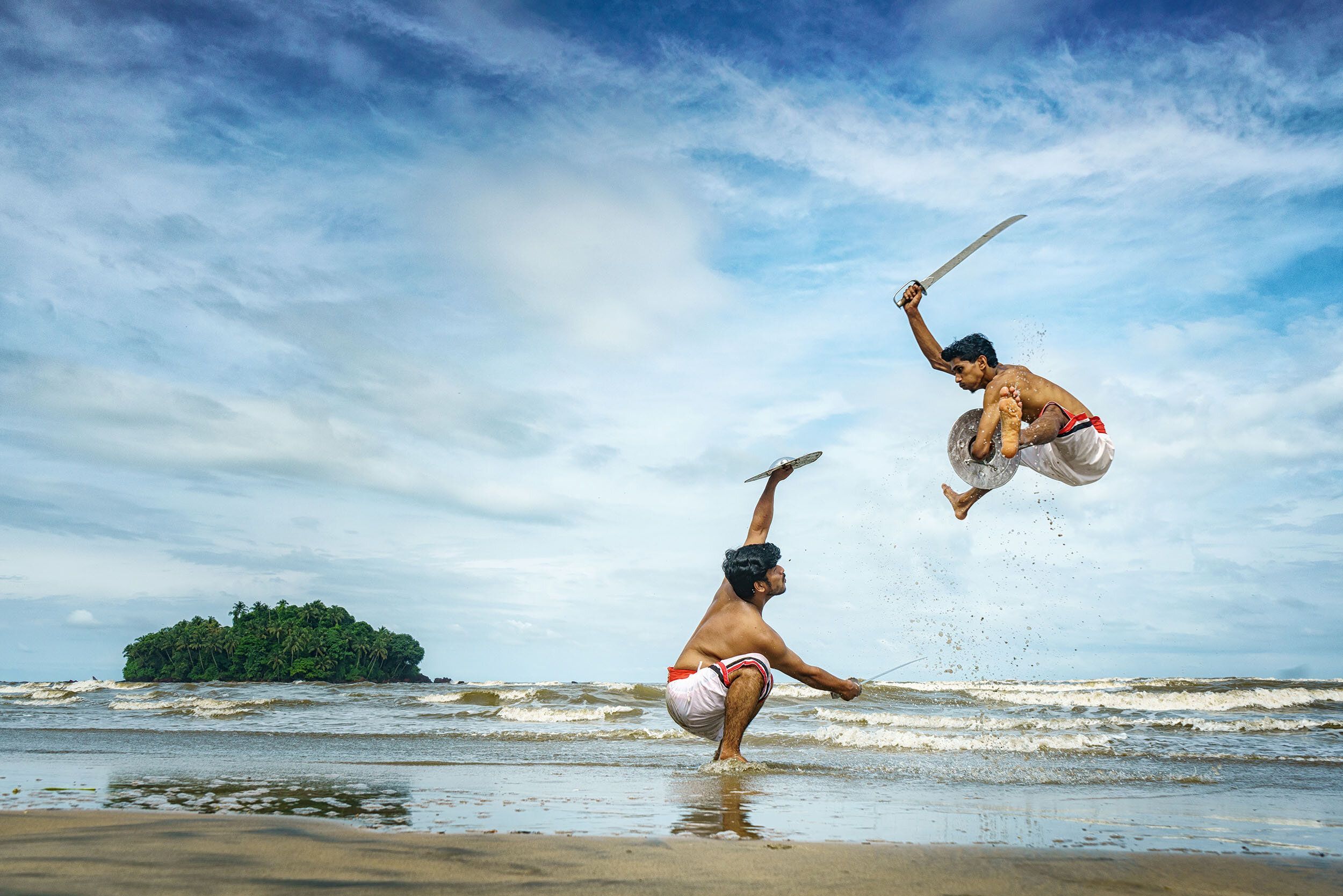 2500x1668 Kalaripayattu