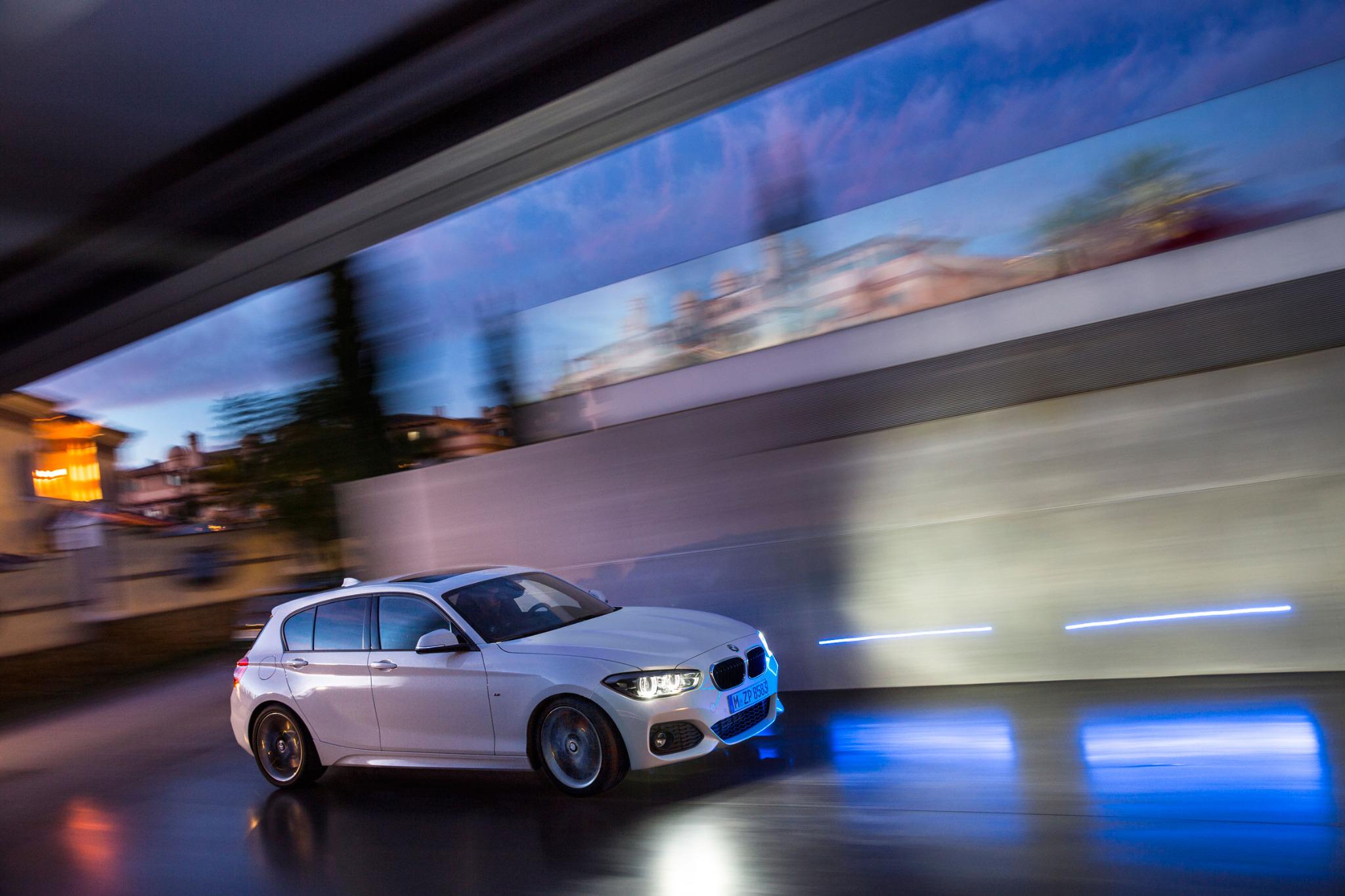 2048x1365 BMW On X: Advanced Chassis Technology Teams Up With Rear Wheel Drive And An Almost Perfect Distribution Of Weight #BMW 1#Series / X