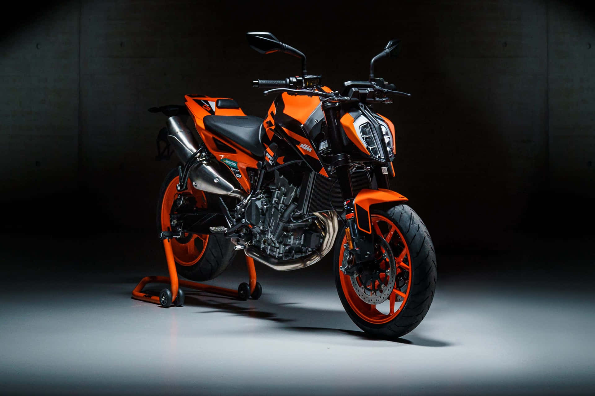 1920x1280 Ktm Duke Picture