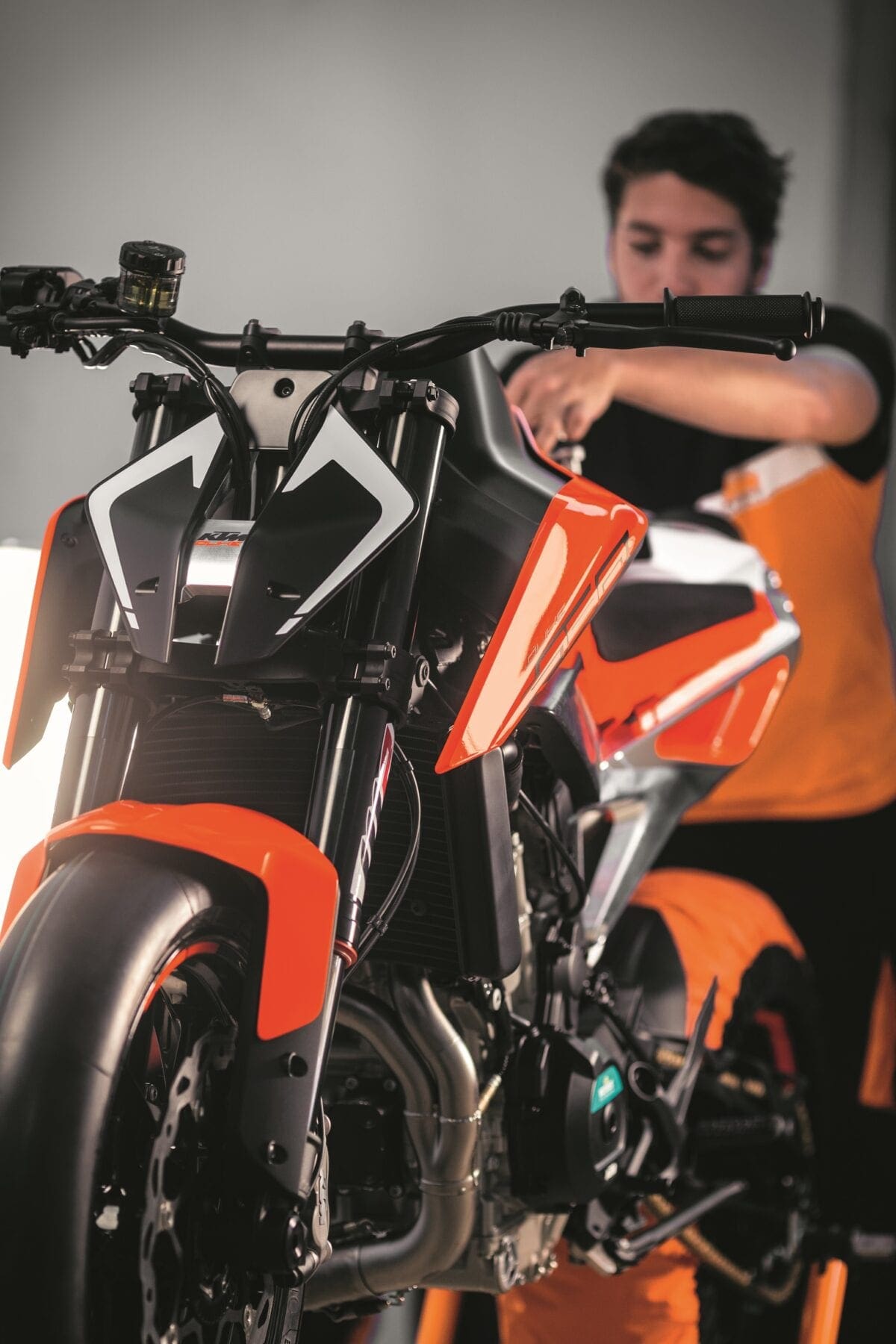 1200x1800 Video: Watch KTM's 790 Duke Prototype tearing it up on track