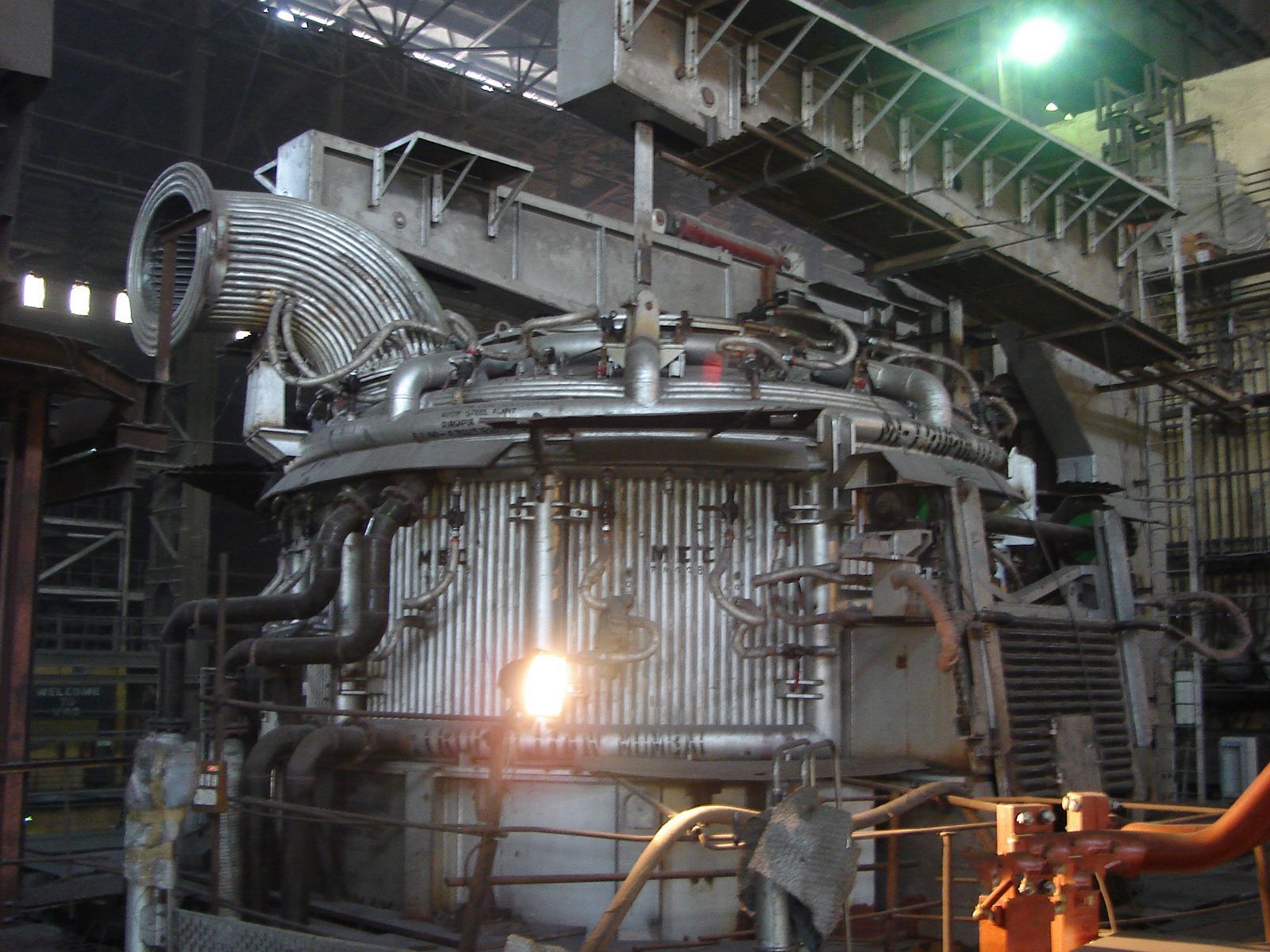 1600x1200 Arc furnace