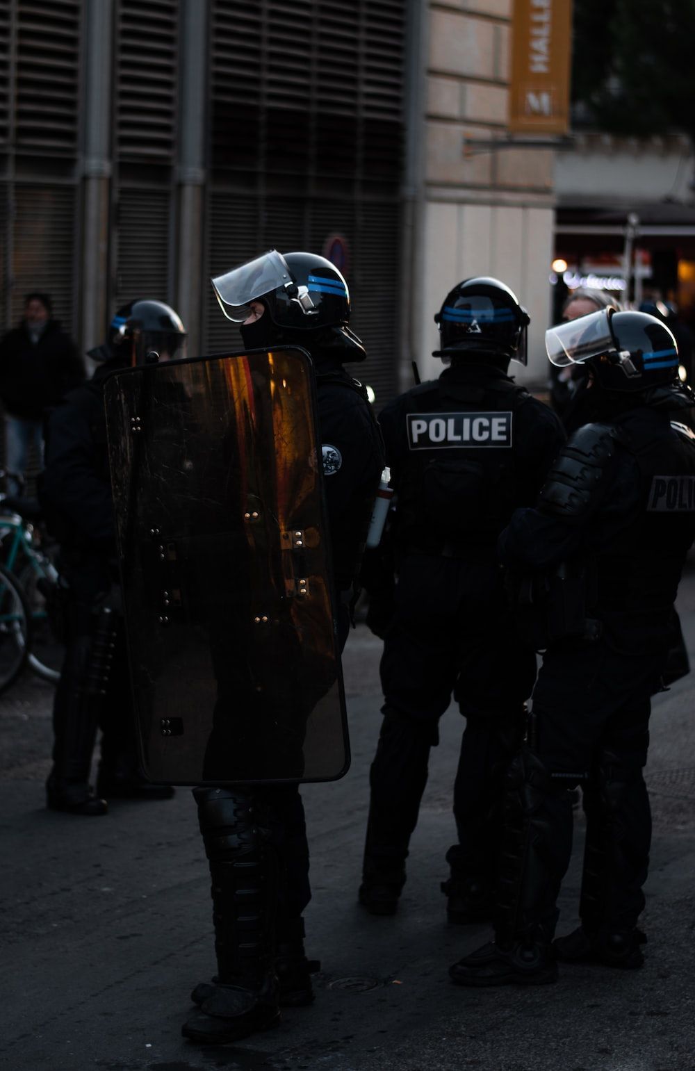 1000x1541 British Police Picture. Download Free Image