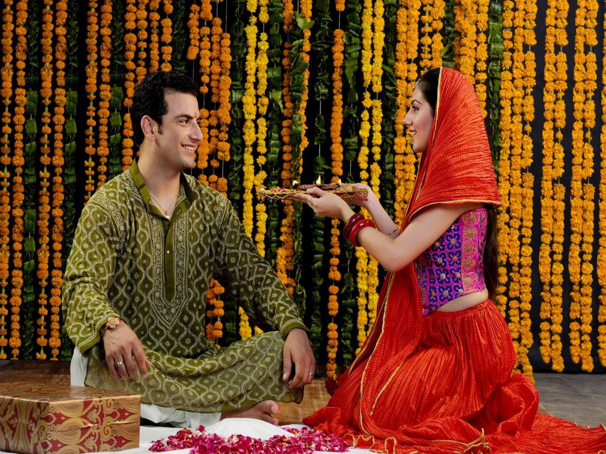 1200x900 Happy Bhai Dooj 2019: Image, wishes, messages, cards, greetings, quotes, picture, GIFs and wallpaper