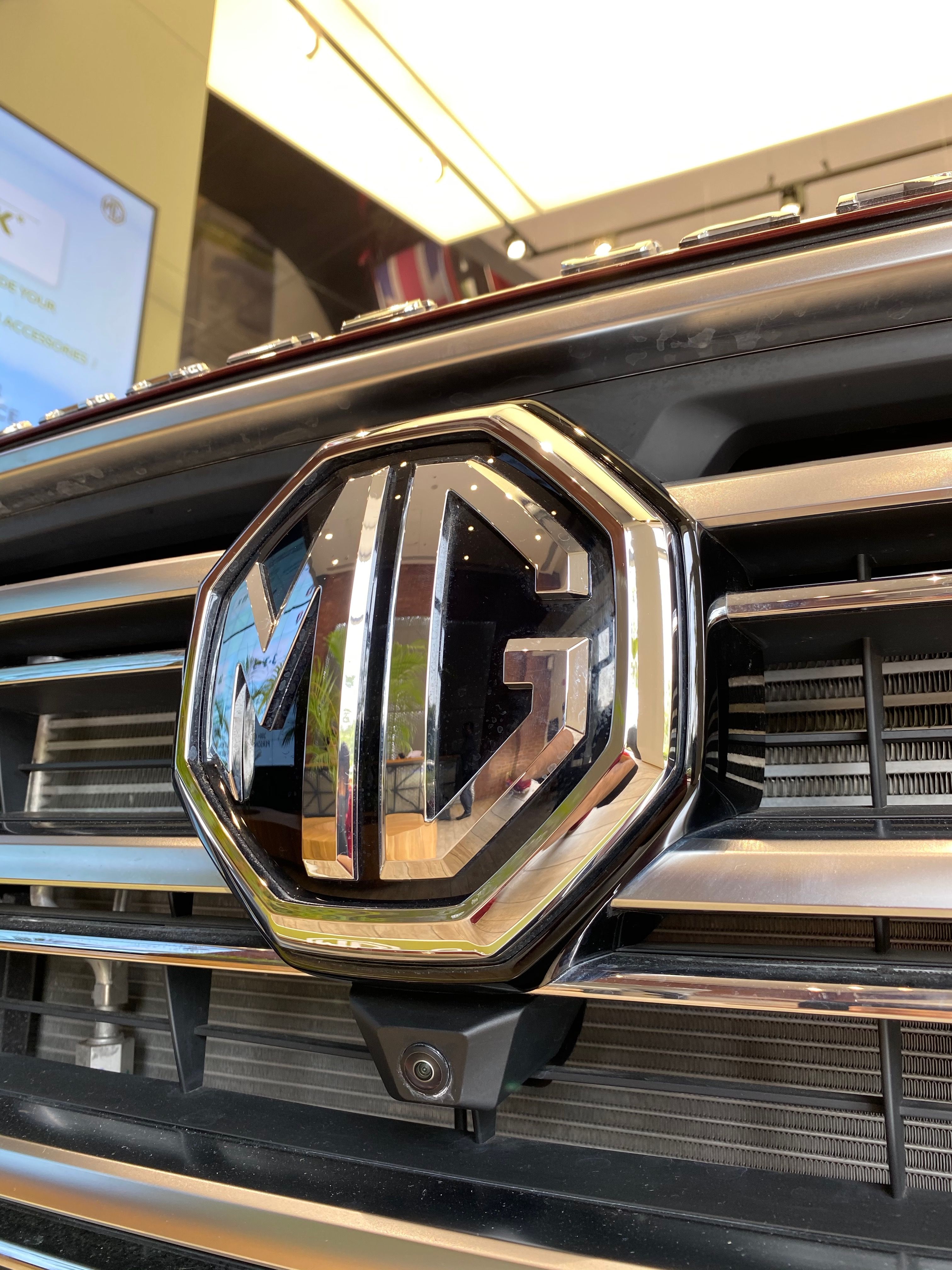 3024x4032 MG Gloster Savvy 4WD ADAS Internet Inside ₹42 Lakh. Real Life Review. Morris Garages, 4wd, Black Aesthetic Wallpaper