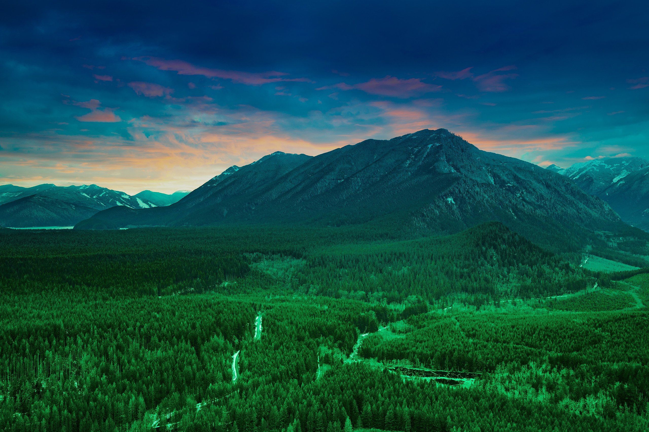 2560x1706 Sunrise in Kishtwar National Park, Jammu and Kashmir