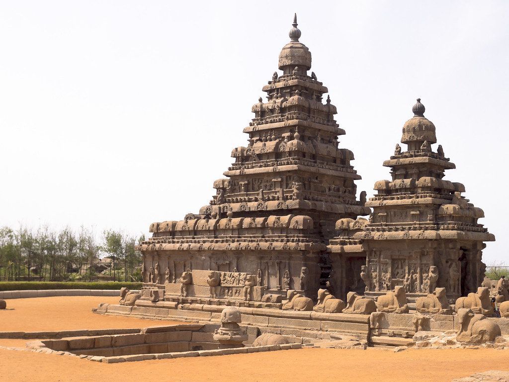 1024x768 Seashore Temple at Mahabalipuram. The Shore Temple built i