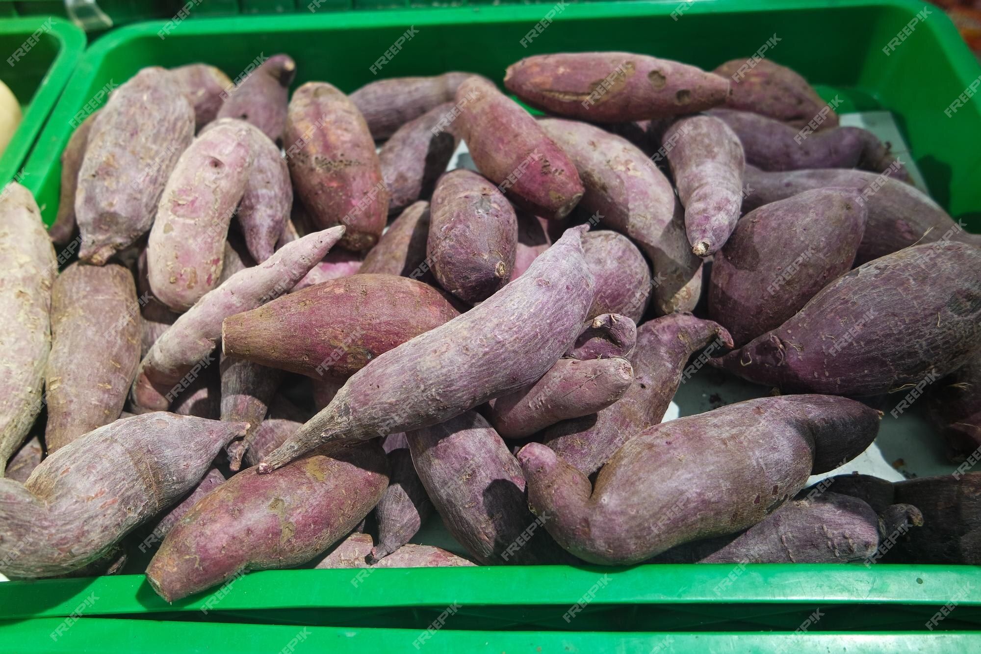 2000x1333 Premium Photo. Fresh organic sweet potato background wallpaper