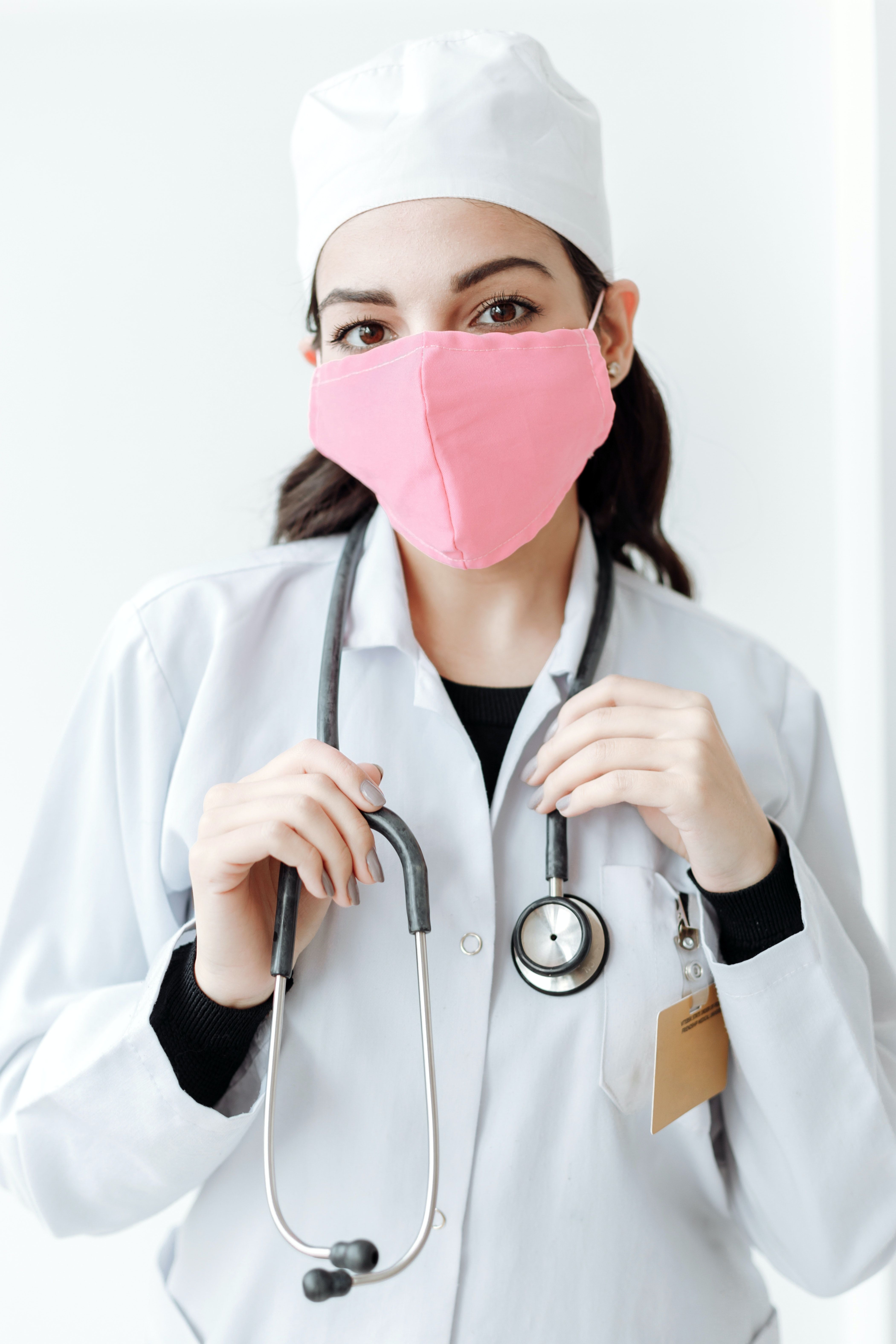 4202x6303 Lady doctor with stethoscope Wallpaper Download