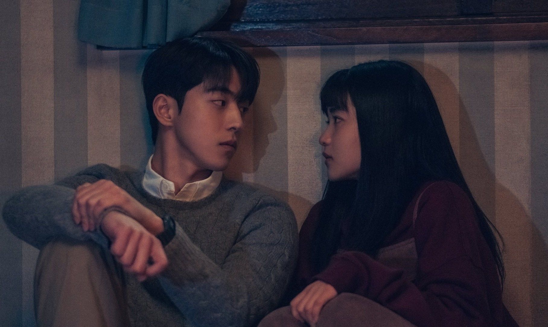 1816x1084 Poll Shows 77% Of Participants Think The Love Line Involving A Minor In ' Twenty Five Twenty One' Is 'not A Problem'