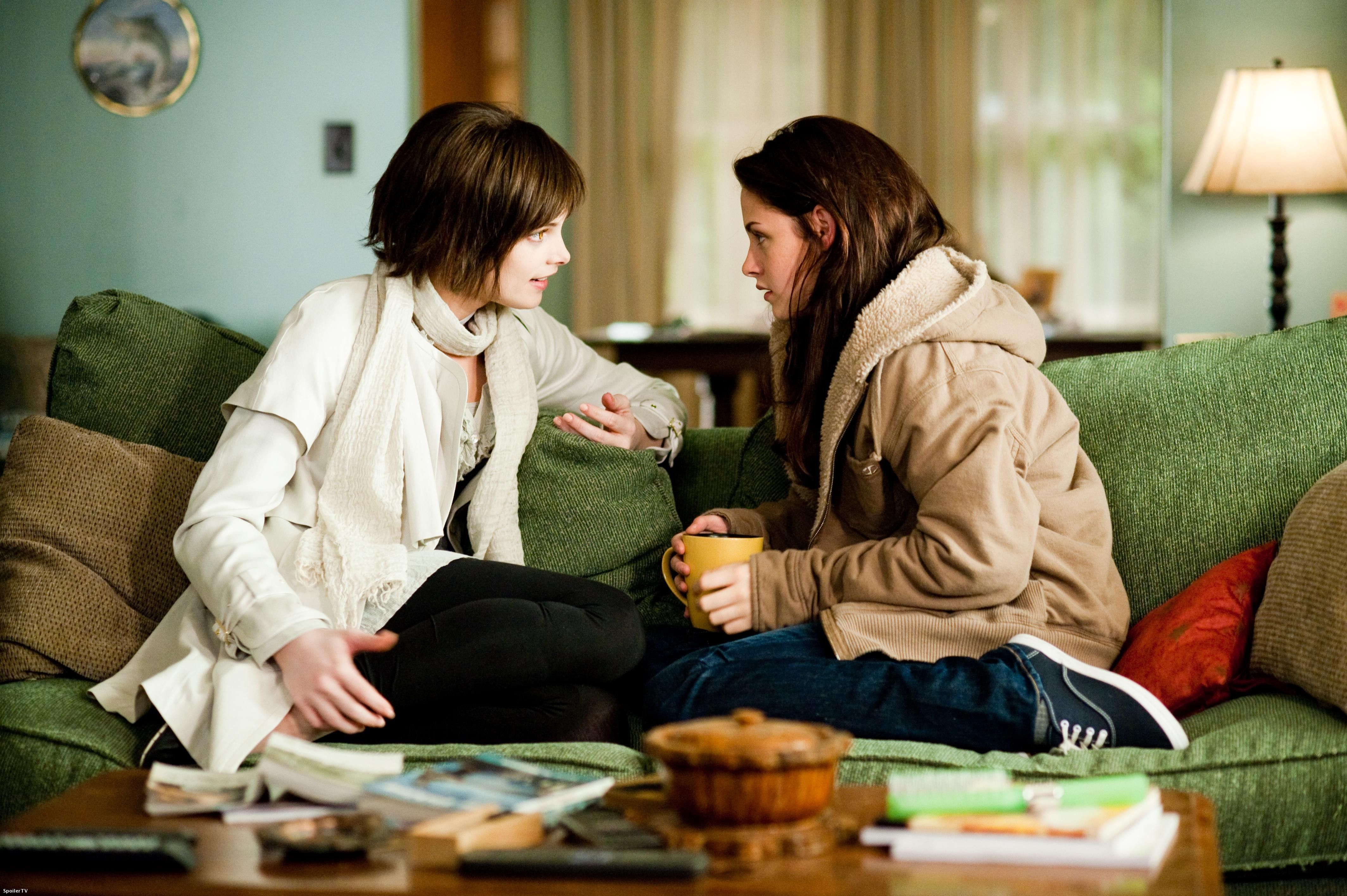 4256x2832 Alice Cullen HD Wallpaper and Background