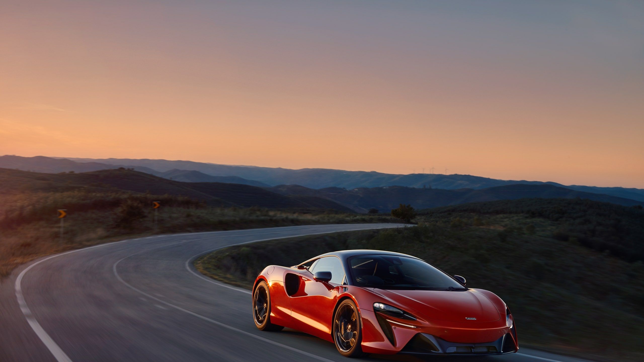 2560x1440 The McLaren Artura Is A Guilt Free £500 Hybrid Supercar