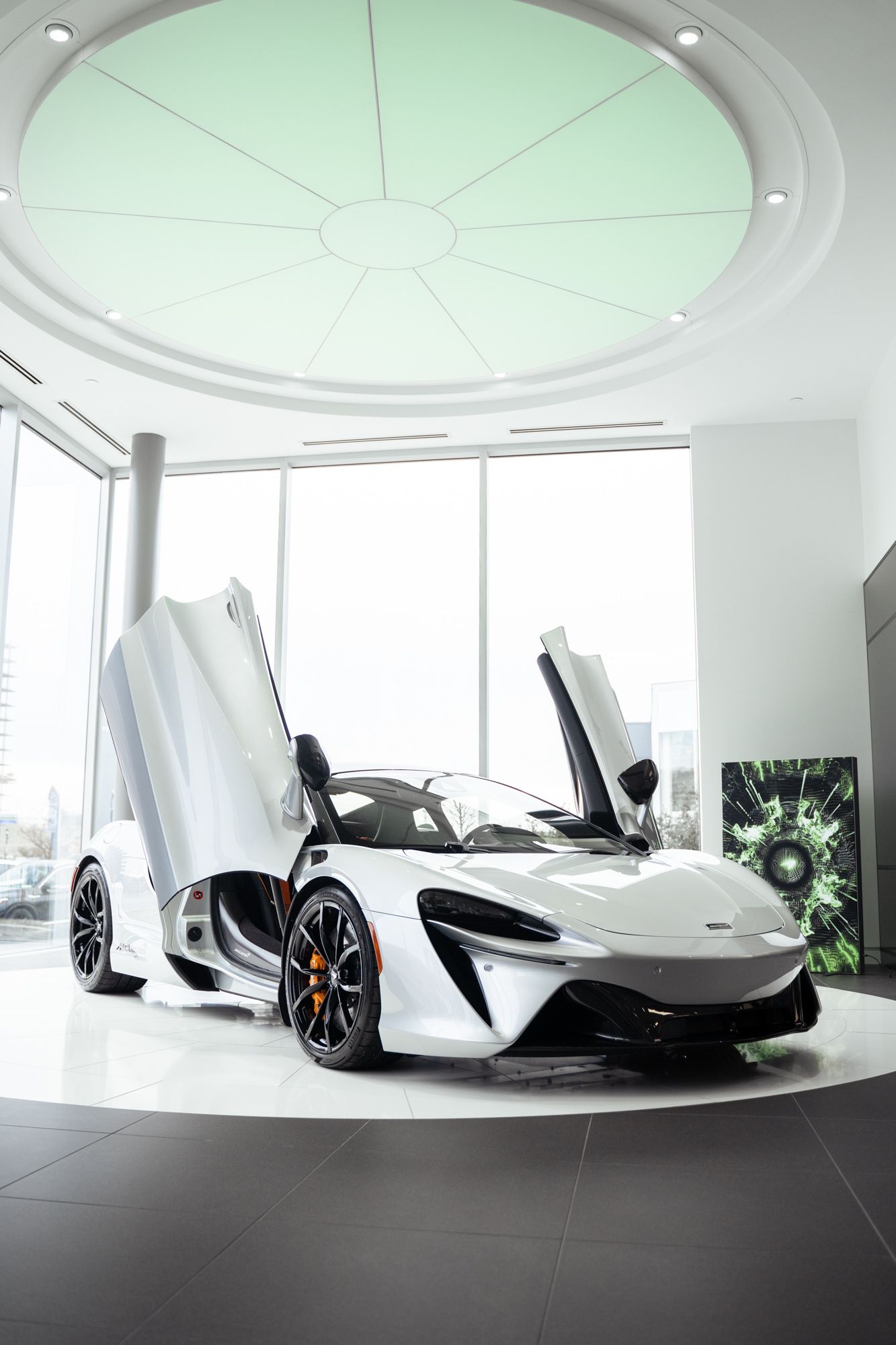 1333x2000 MCLAREN ARTURA: FIRST LOOK