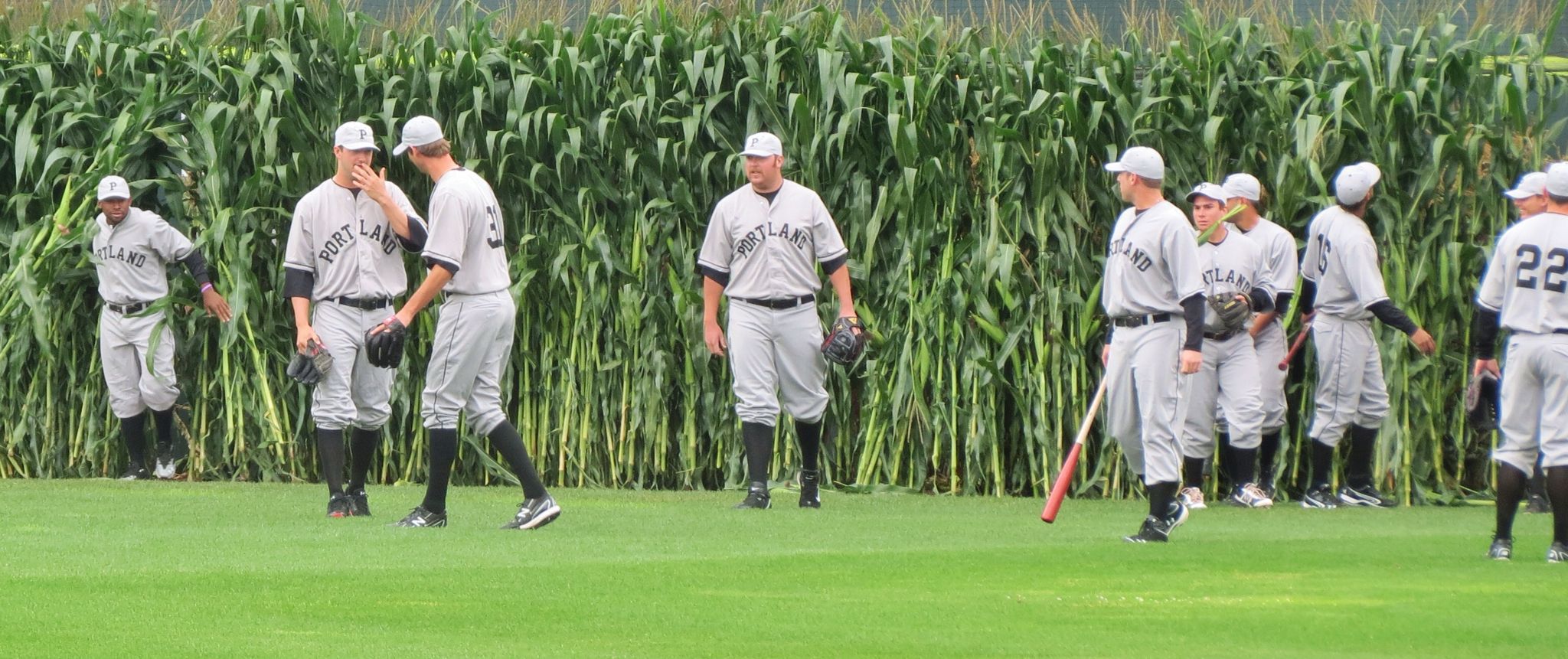 2048x861 Movie Field of Dreams Wallpaper