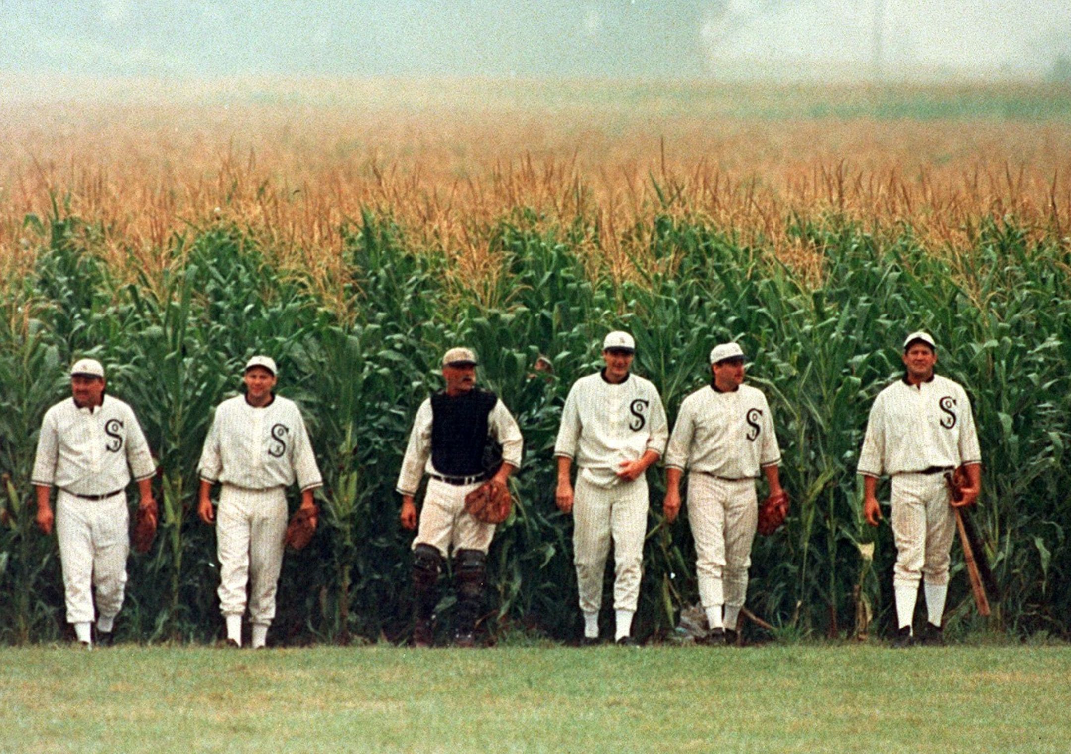 2160x1520 Field Of Dreams Film Review
