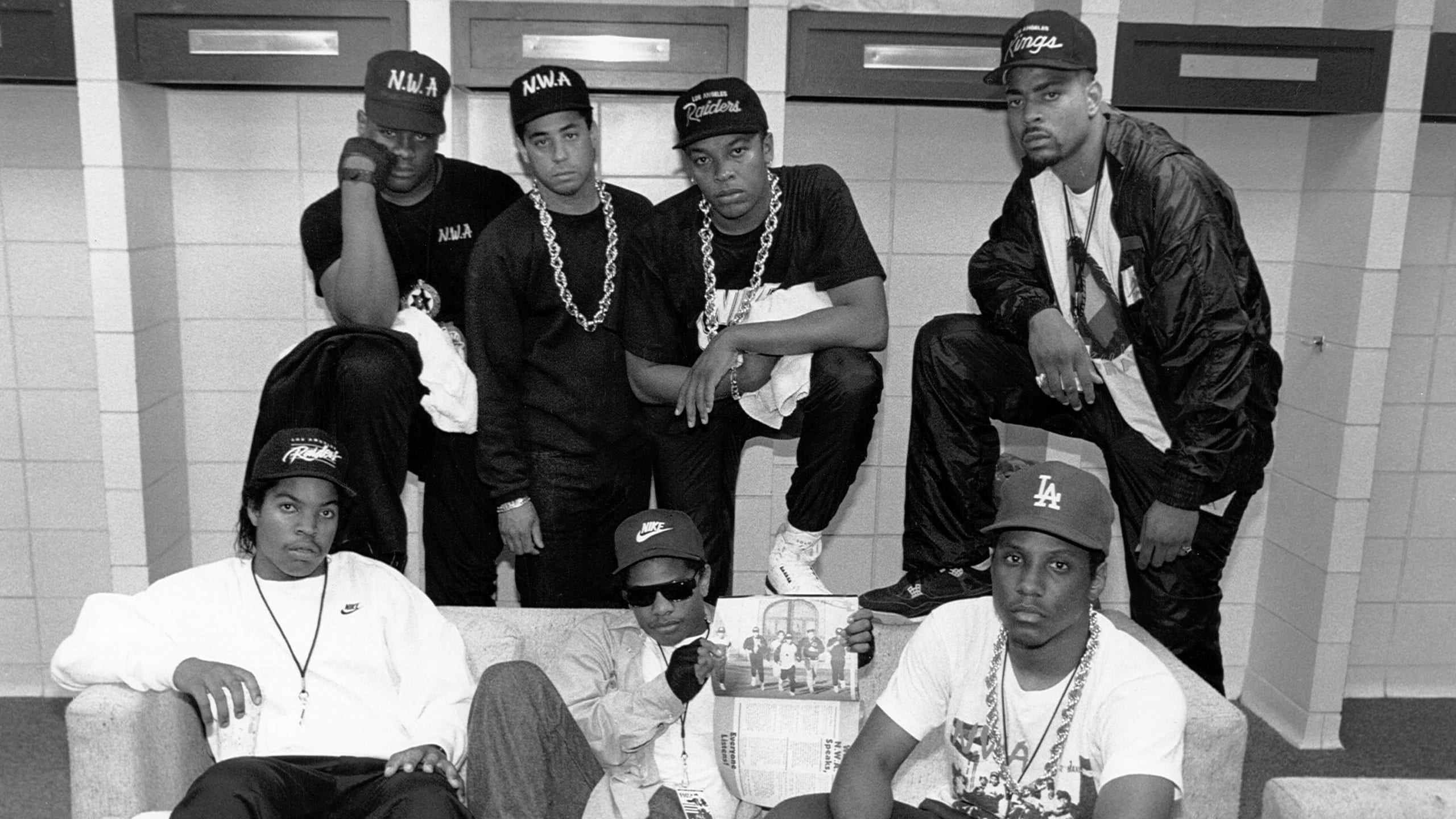 2560x1440 The impact of crack dealers on Black