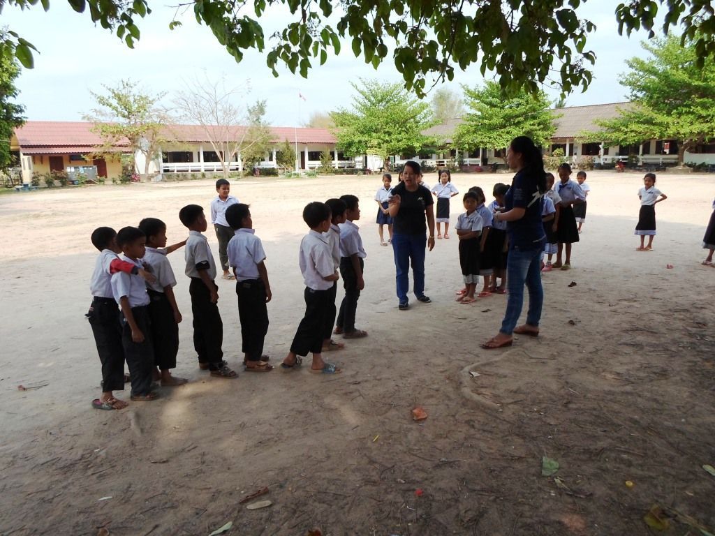 1024x768 LRXieer activity in school