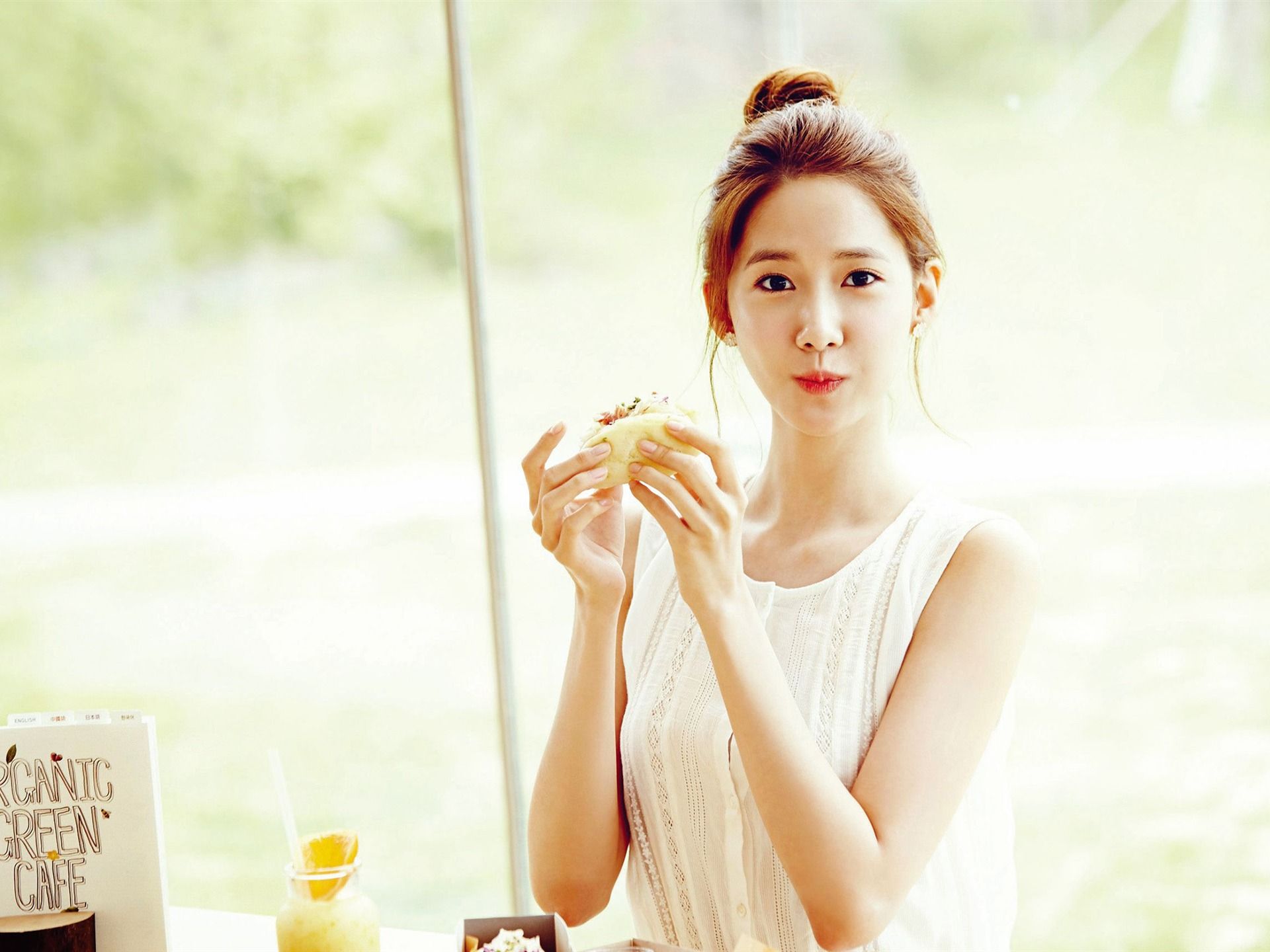 1920x1440 Yoona Korean Girls Generation HD Photo Wallpaper 06