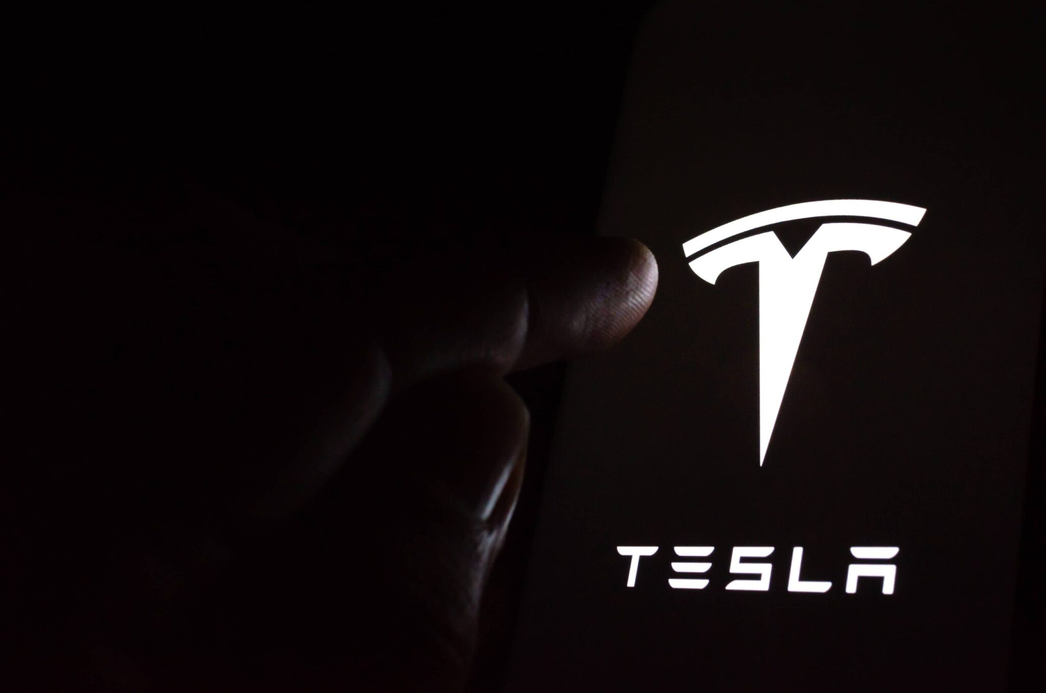 2048x1357 Reconciling the Apparent Hypocrisy of Elon Musk's Ventures