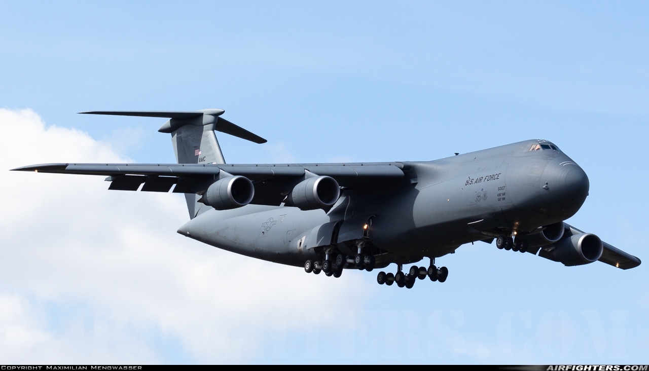 Lockheed C-5 Galaxy Wallpapers - Top Free Lockheed C-5 Galaxy ...