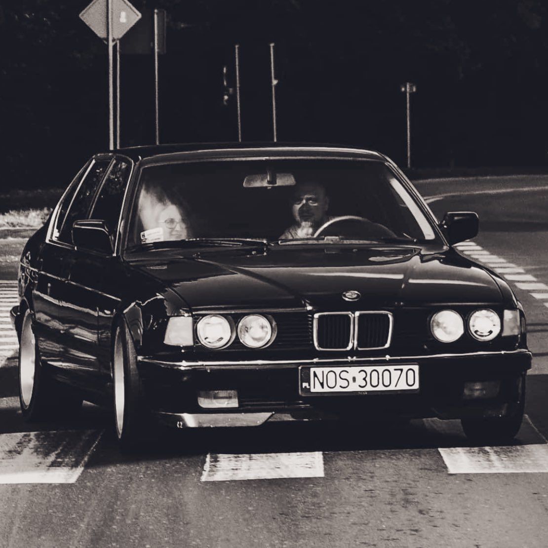 1110x1110 BMW HOME