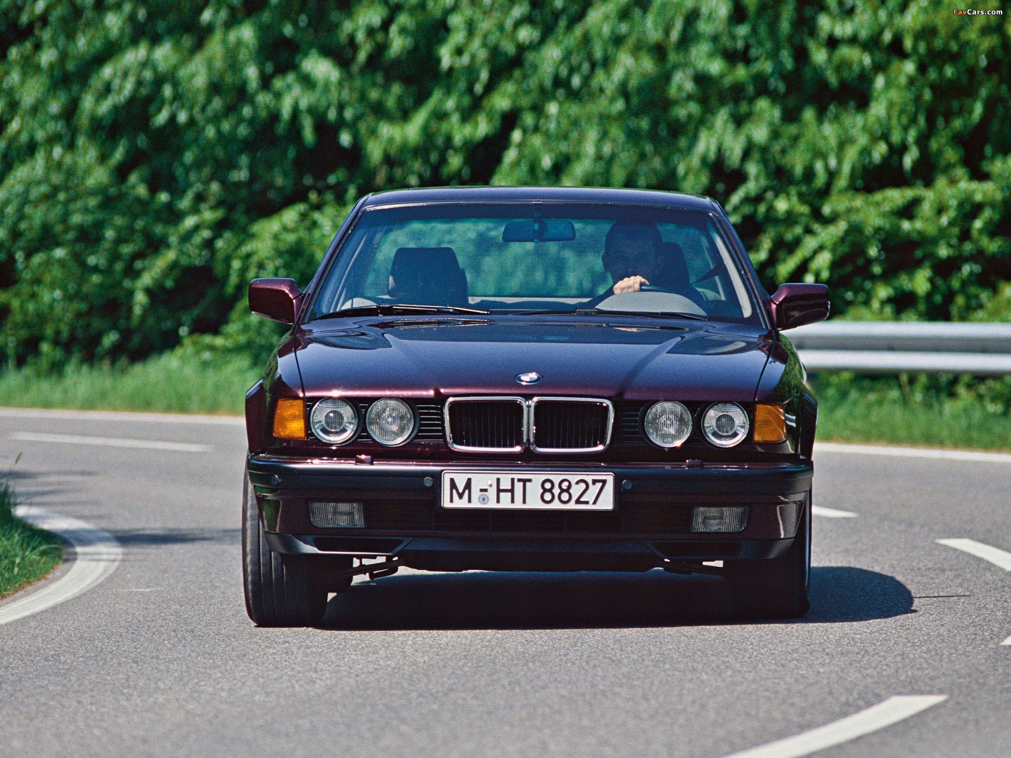 2048x1536 BMW 740i (E32) 1992–94 wallpaper (2048x1536)