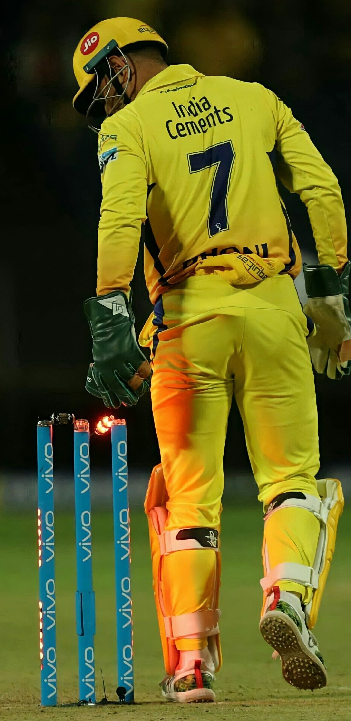 1440x2960 Ms dhoni photo Wallpaper Download