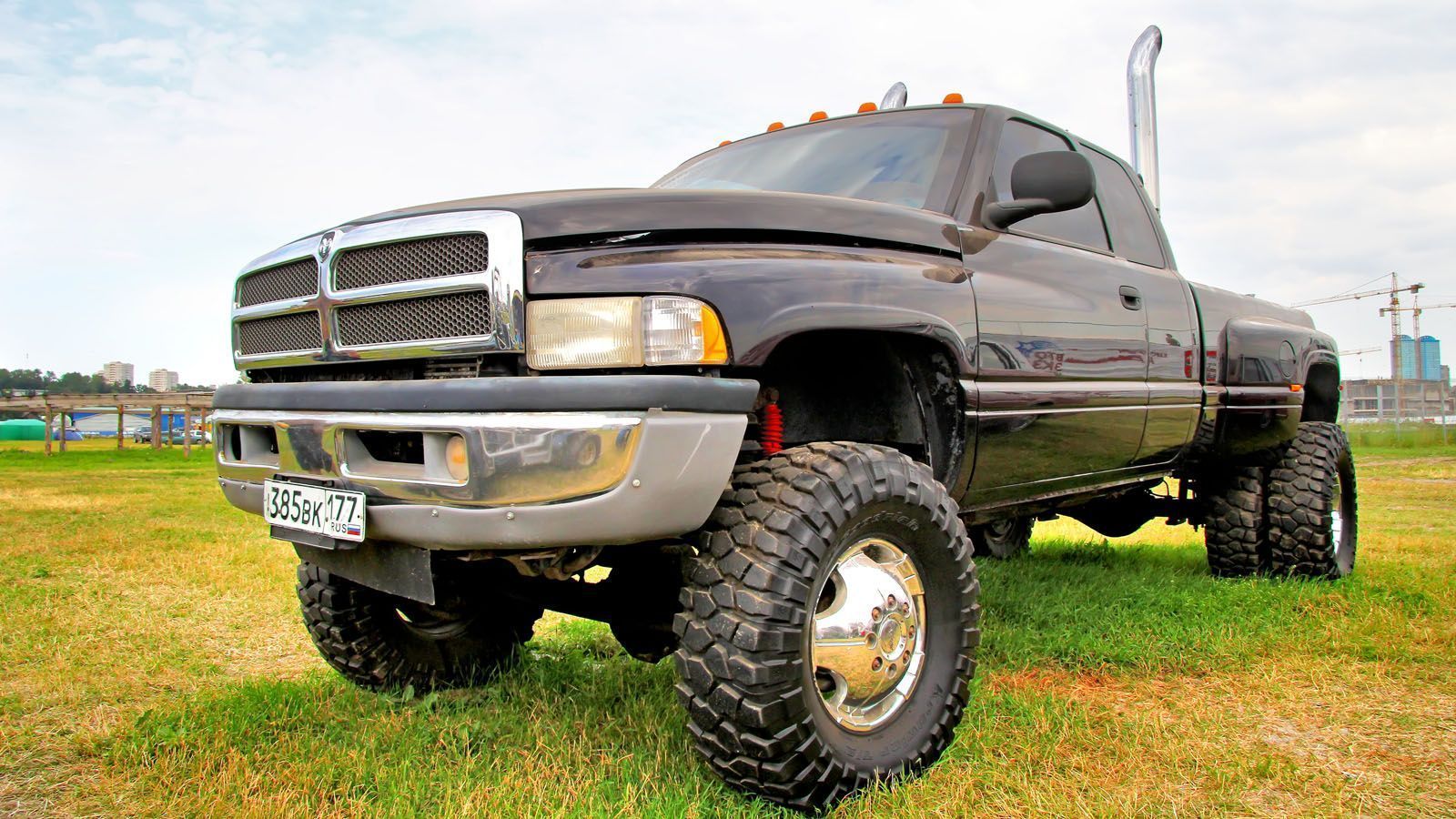 1600x900 Rollin' Coal' Culture Warriors Want To Douse Your Prius With Their Smoke Belching Trucks