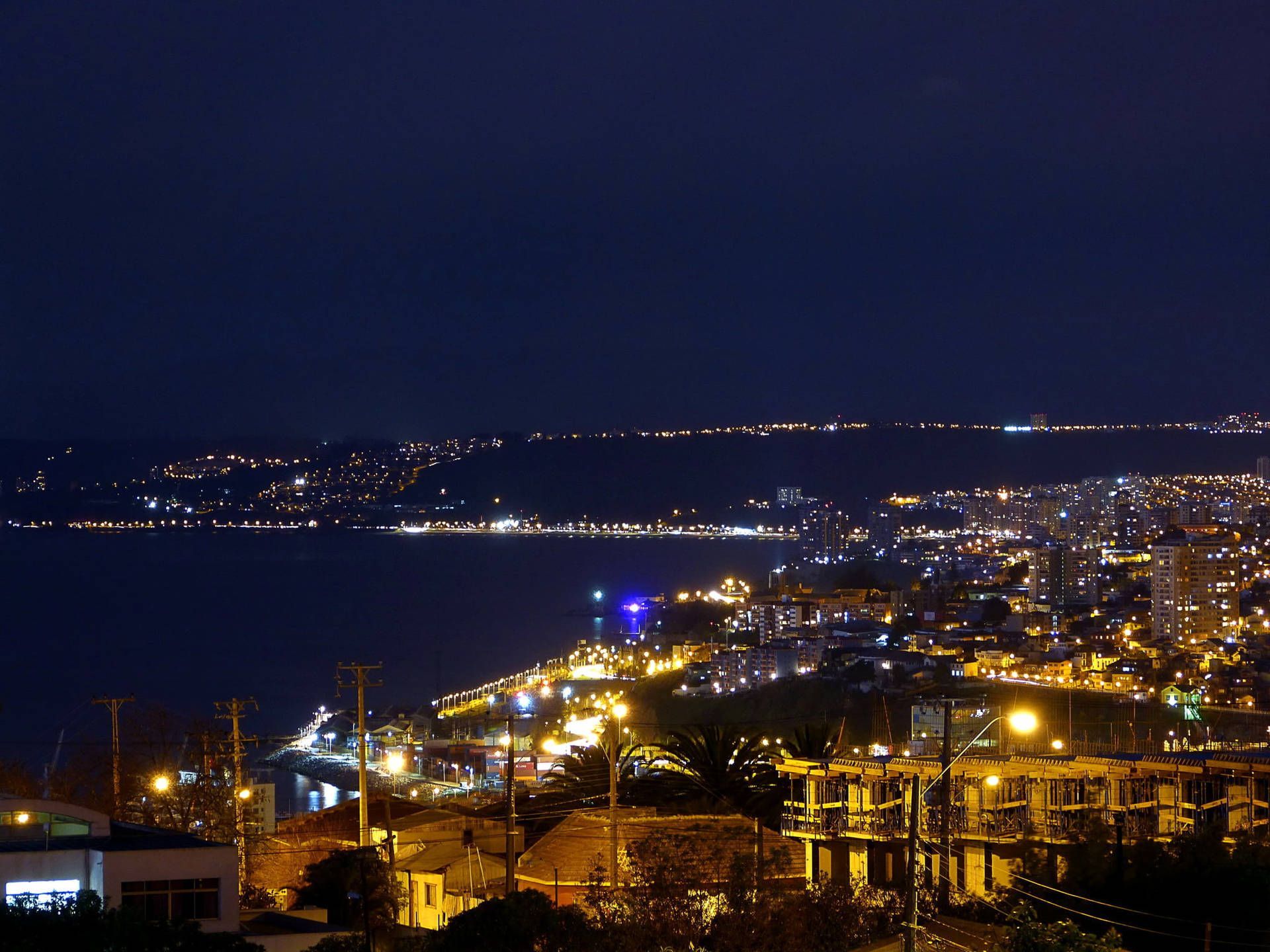 1920x1440 Download Chile Valparaiso At Night Wallpaper