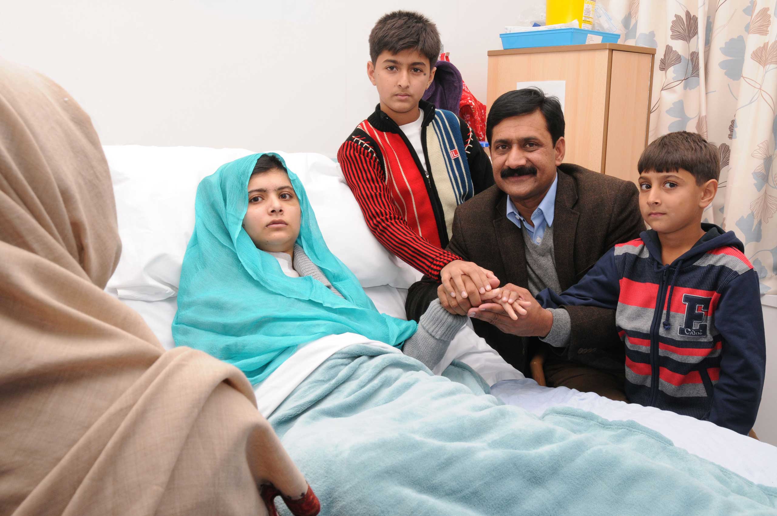 2560x1701 In Photo: Malala Yousafzai, Activist, Wins 2014 Nobel Peace Prize