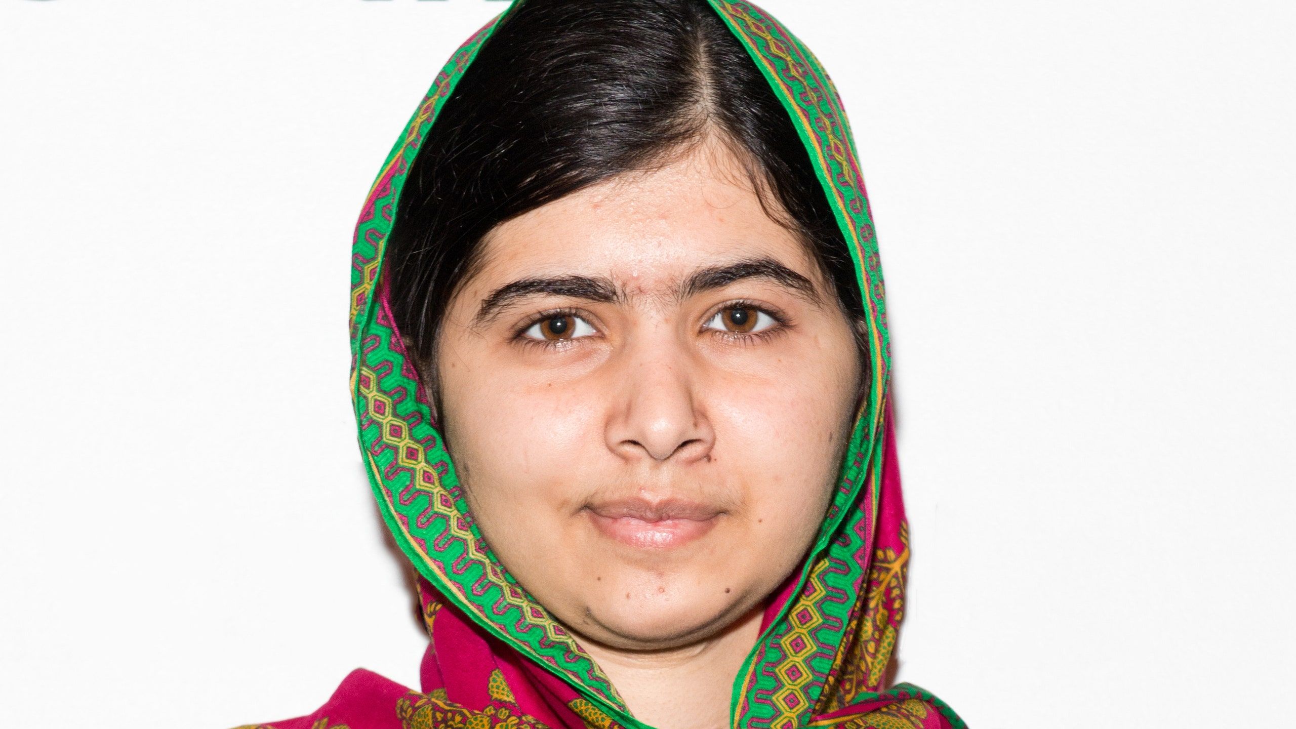 2560x1440 Malala Yousafzai Decries Donald Trump's Plans for Muslims