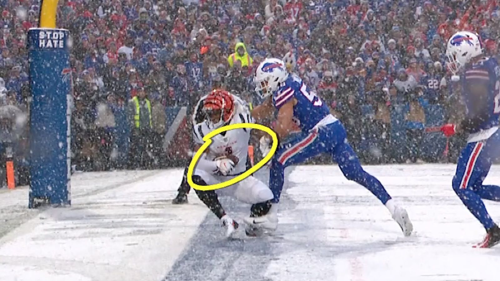 1600x900 Bengals lose touchdown on controversial overturned play