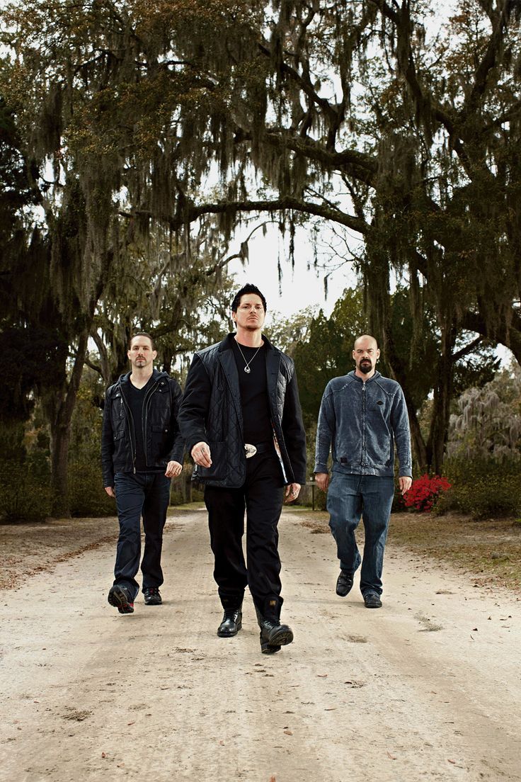 736x1104 Ghost Adventures : Photo. Chasseur de fantome, Wattpad, Fan fiction