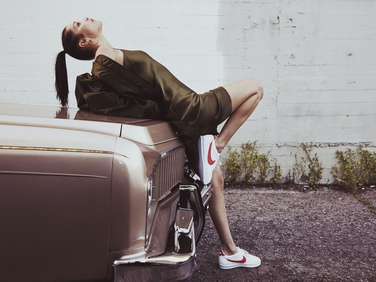 1200x900 Bella Hadid Nike Sneakers Hadid Nike Campaign