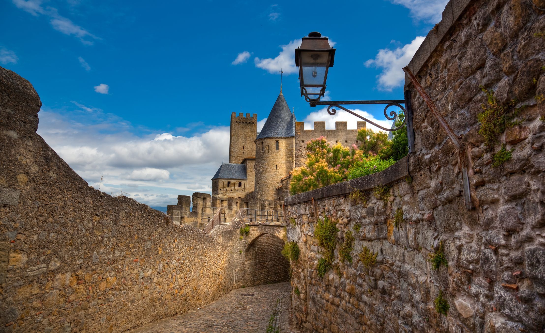 2216x1353 STUNNING SCENERY, GORGEOUS WINE, FABULOUS HOLIDAY