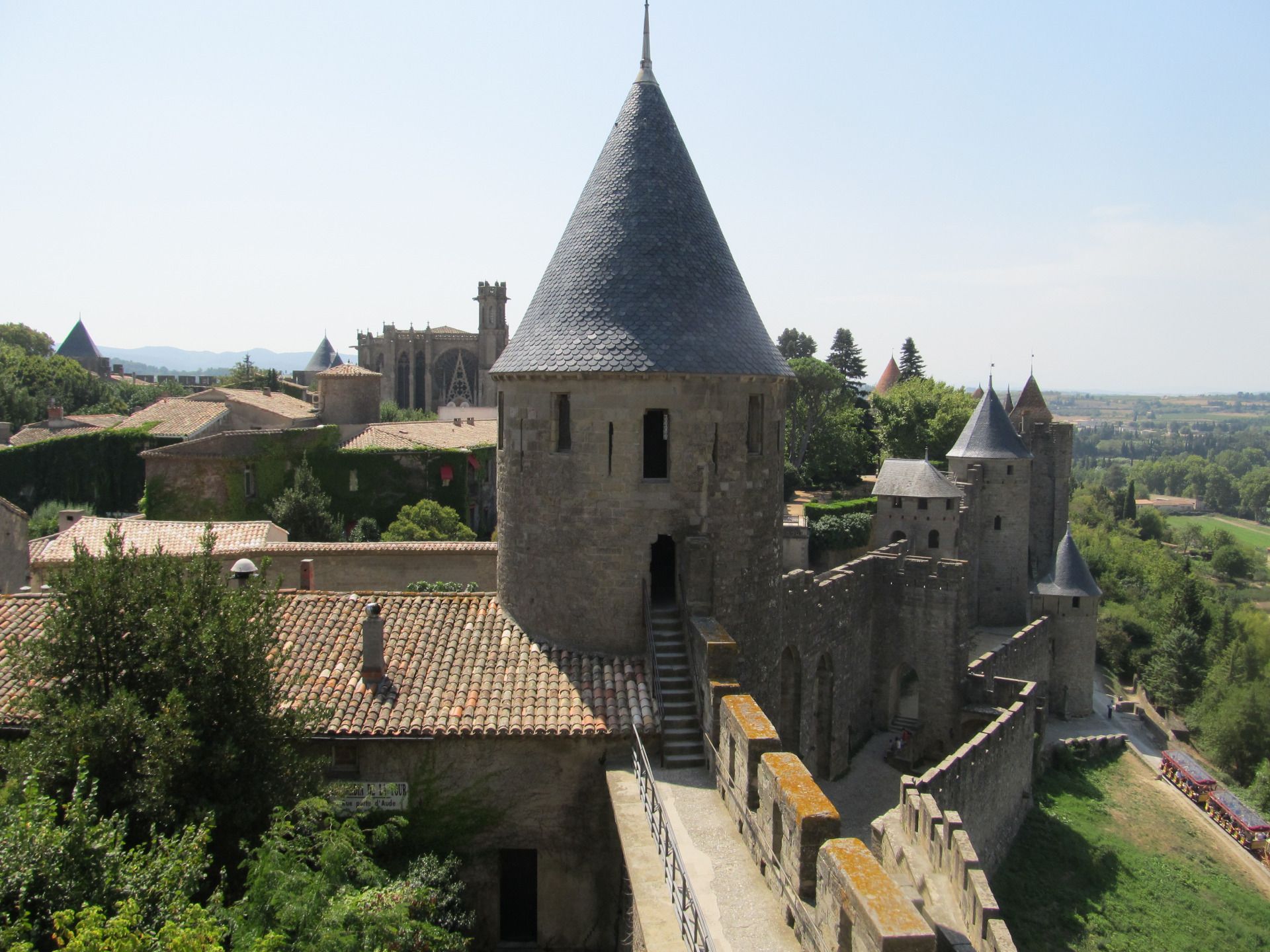 1920x1440 Cité de Carcassonne, a medieval citadel in French with a lot of history