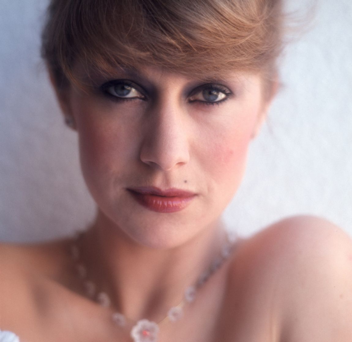 Helen Mirren Wallpapers - Top Free Helen Mirren Backgrounds