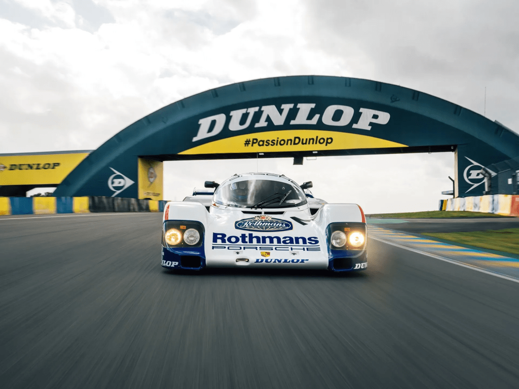 1024x768 Legendary Rothmans Porsche 962 Headlining Le Mans Auction