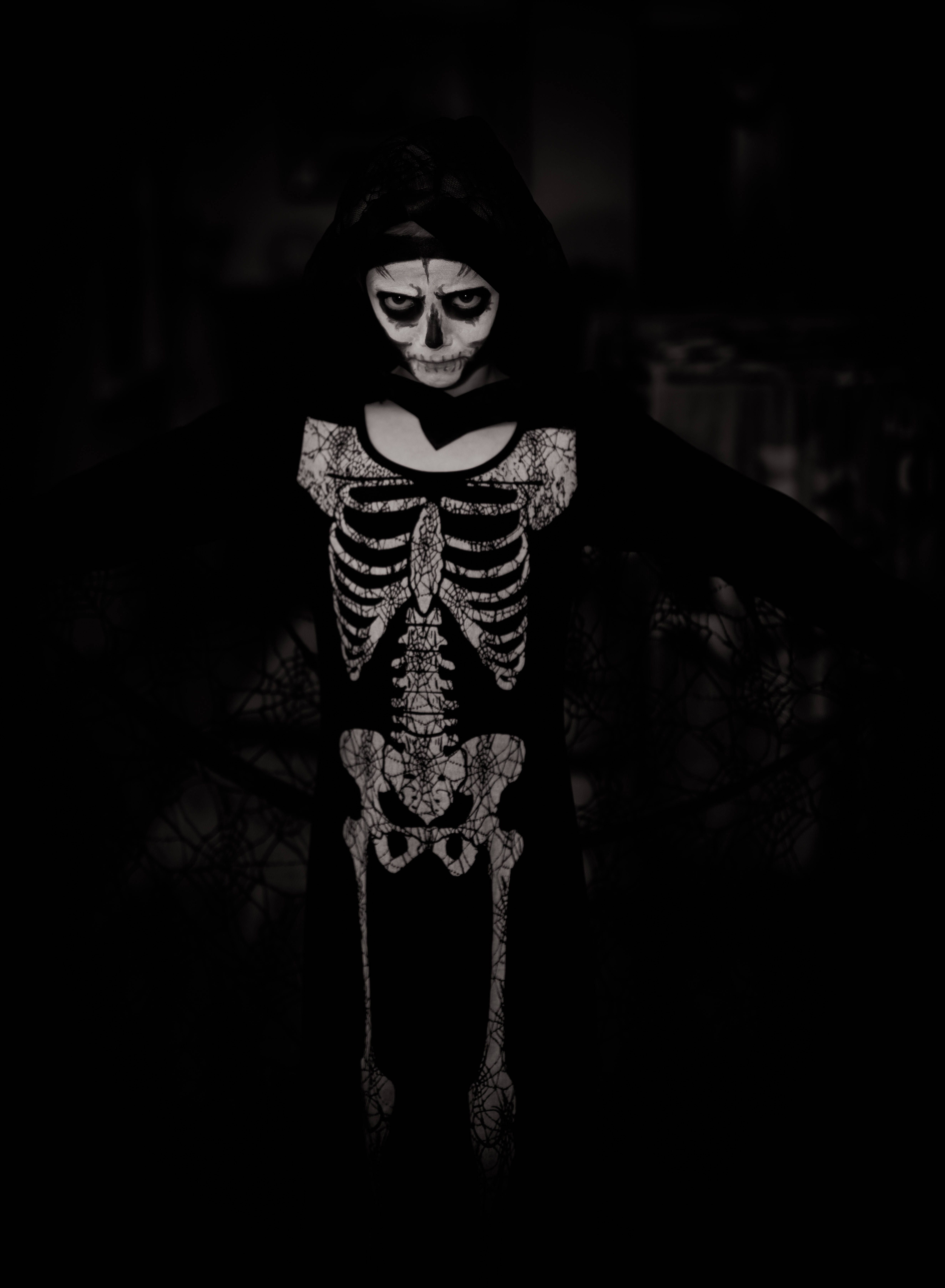4912x6692 Download Halloween Costume Skeleton Wallpaper