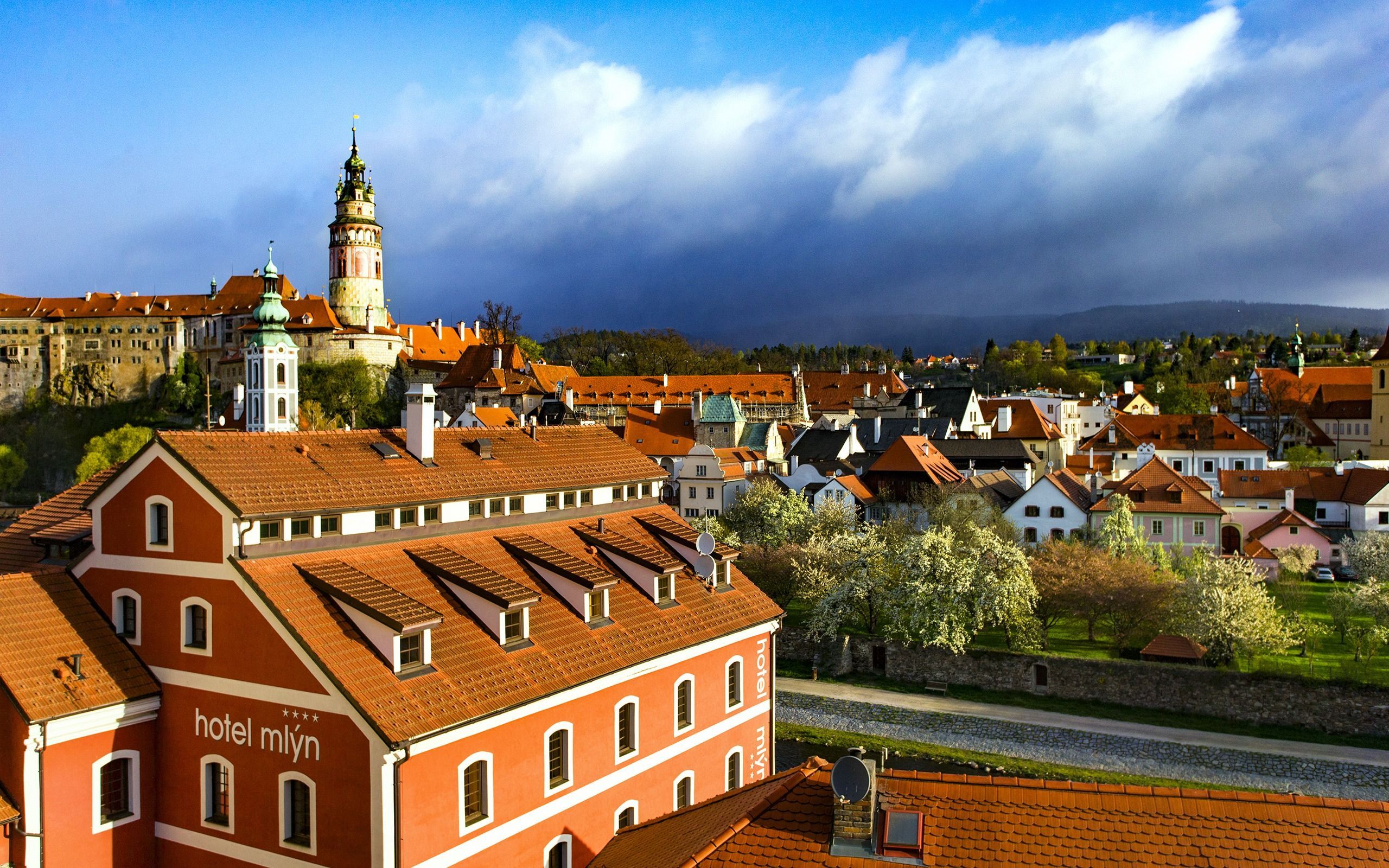 2560x1600 Český krumlov, Czech Republic