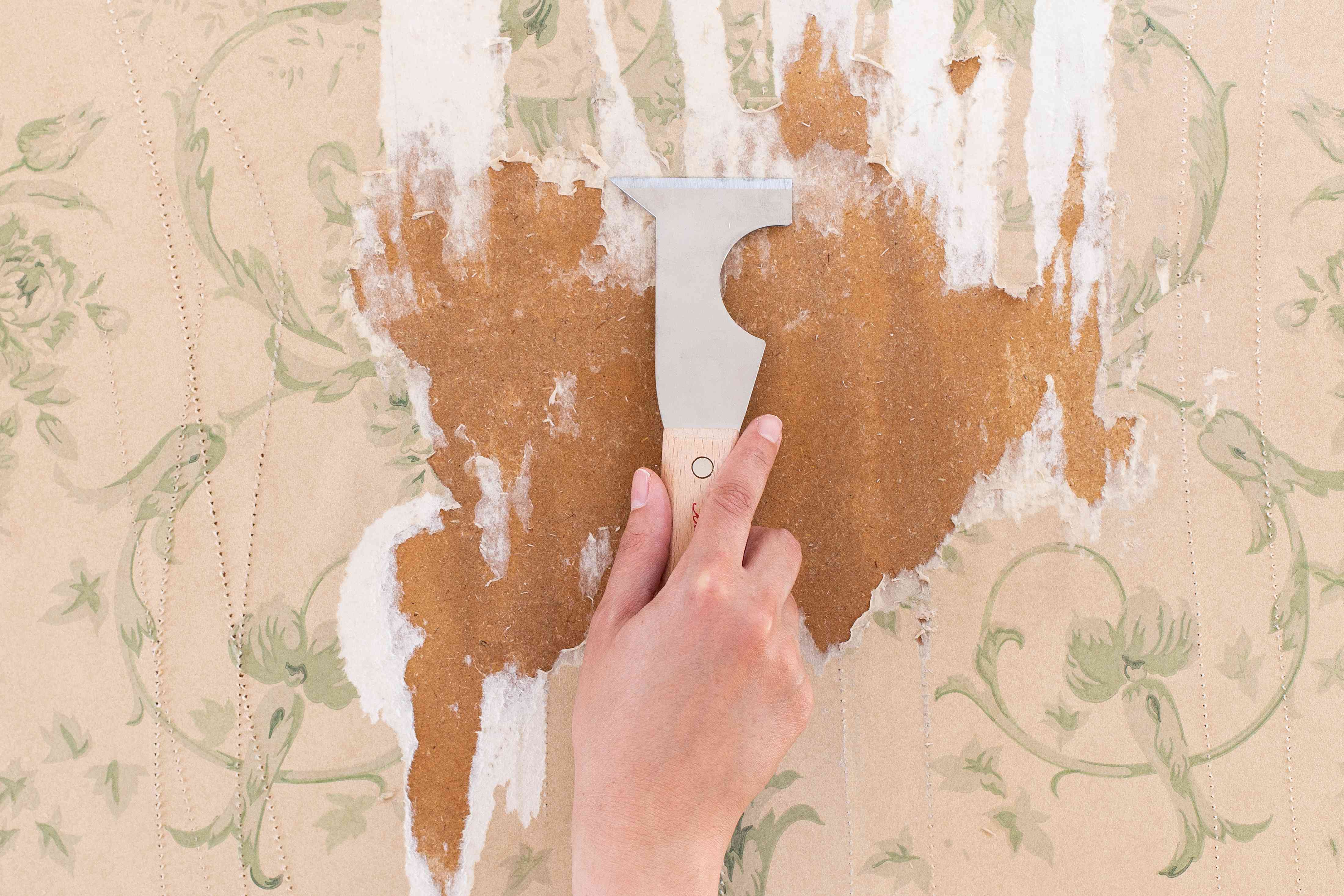 4401x2934 How to Make and Use Homemade Wallpaper Remover