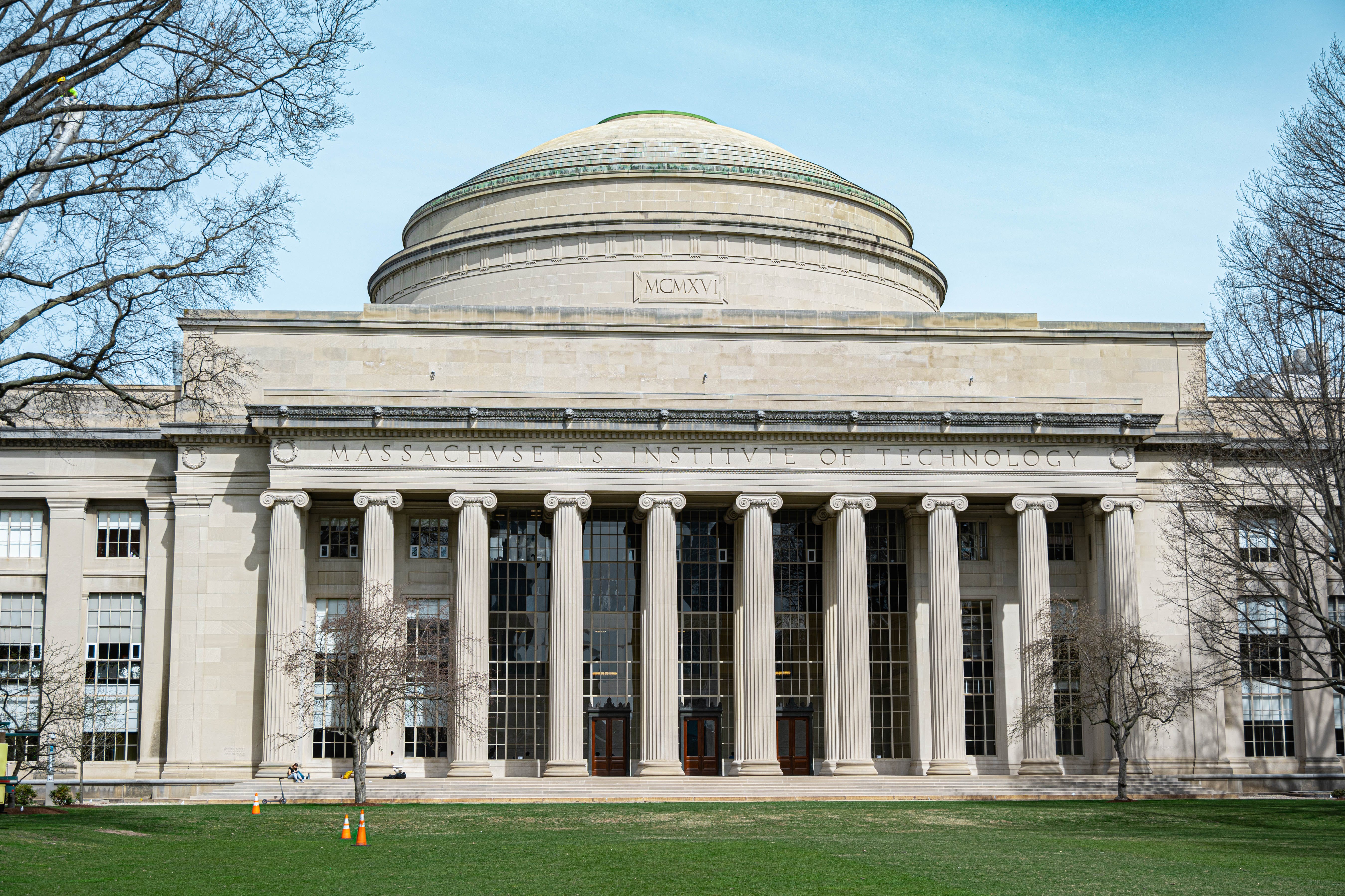 5396x3597 Photo of the Massachusetts Institute of Technology, USA · Free