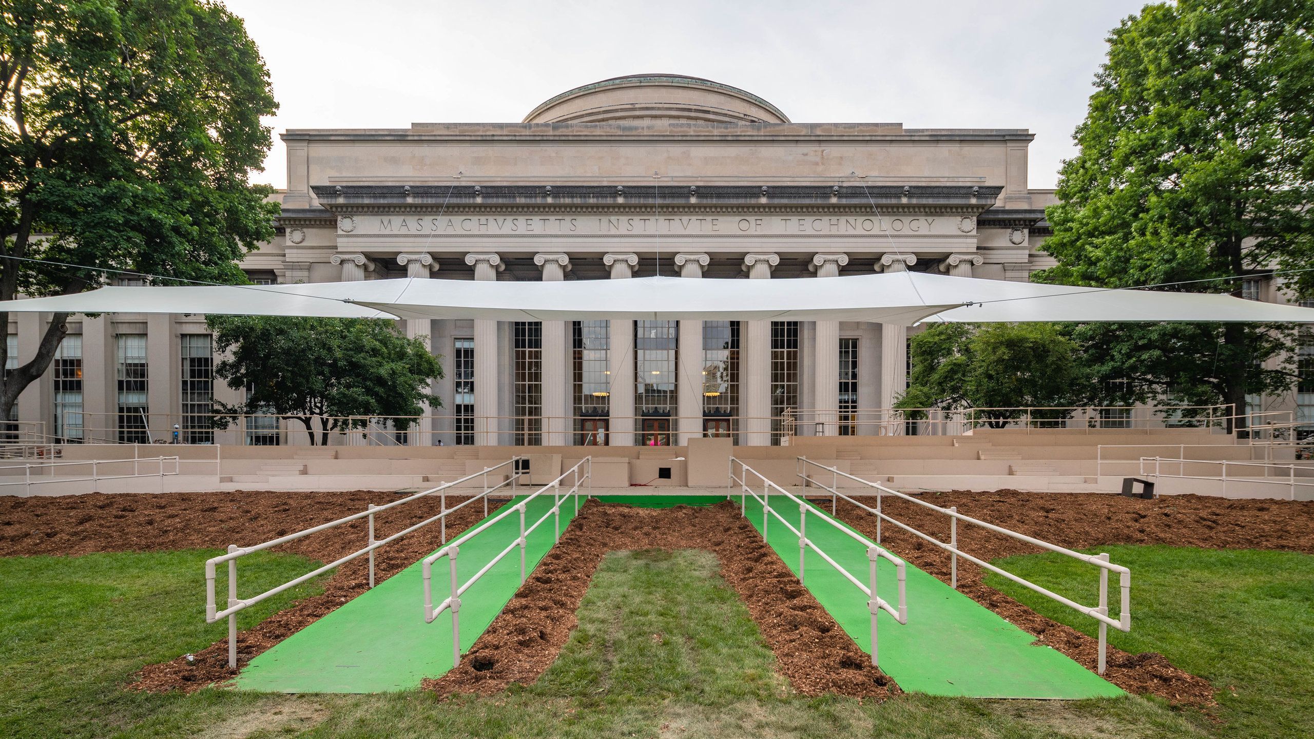 2560x1440 Massachusetts Institute of Technology in MIT and Activities