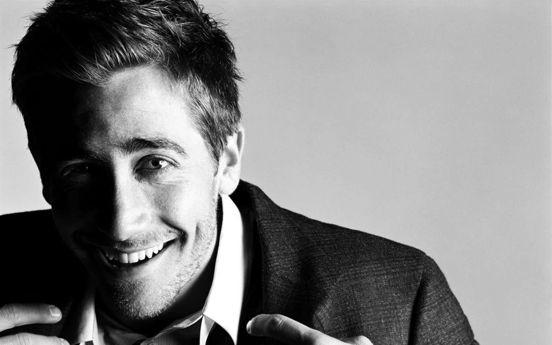 1920x1200 Jake Gyllenhaal Wallpaper