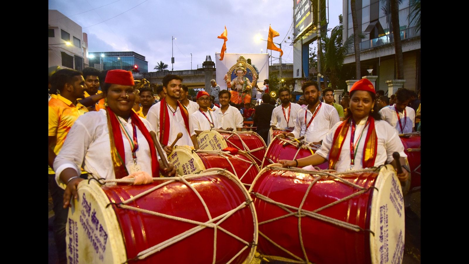 Dhol Wallpapers - Top Free Dhol Backgrounds - WallpaperAccess