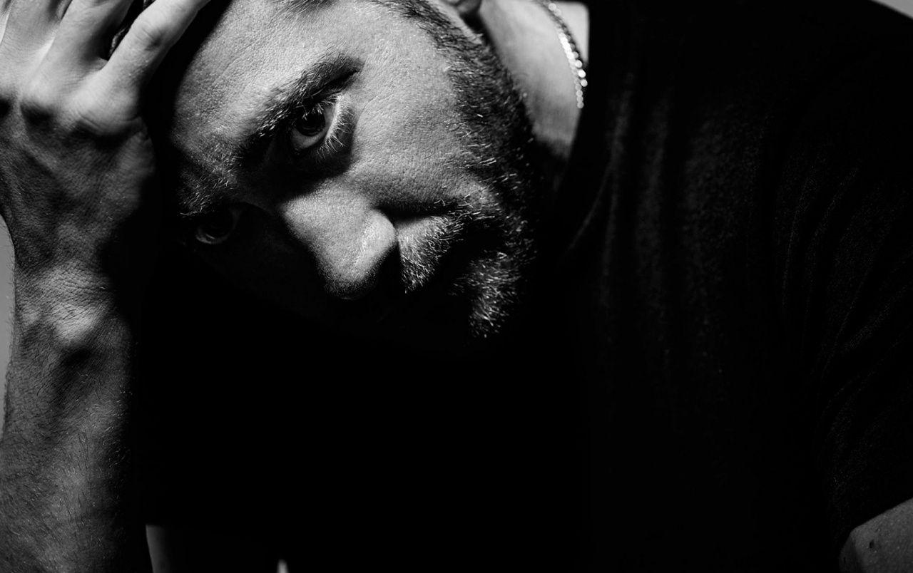 1280x804 Jake Gyllenhaal Black and White wallpaper. Jake Gyllenhaal Black