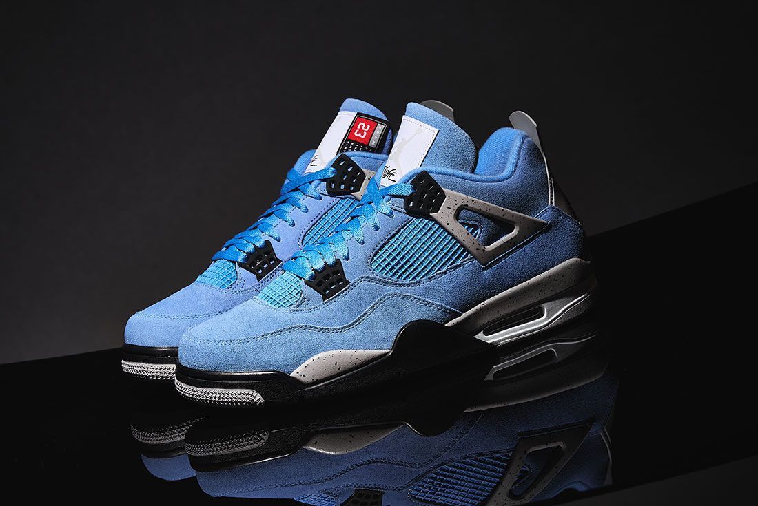 1100x735 Attend JD Sports for a Lesson in the Air Jordan 4 'University Blue'