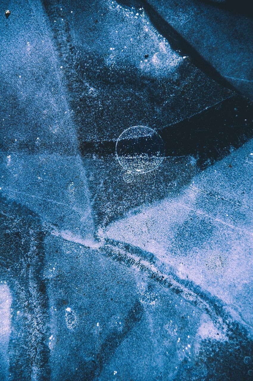 850x1280 Ice Rink Frozen Water Winter