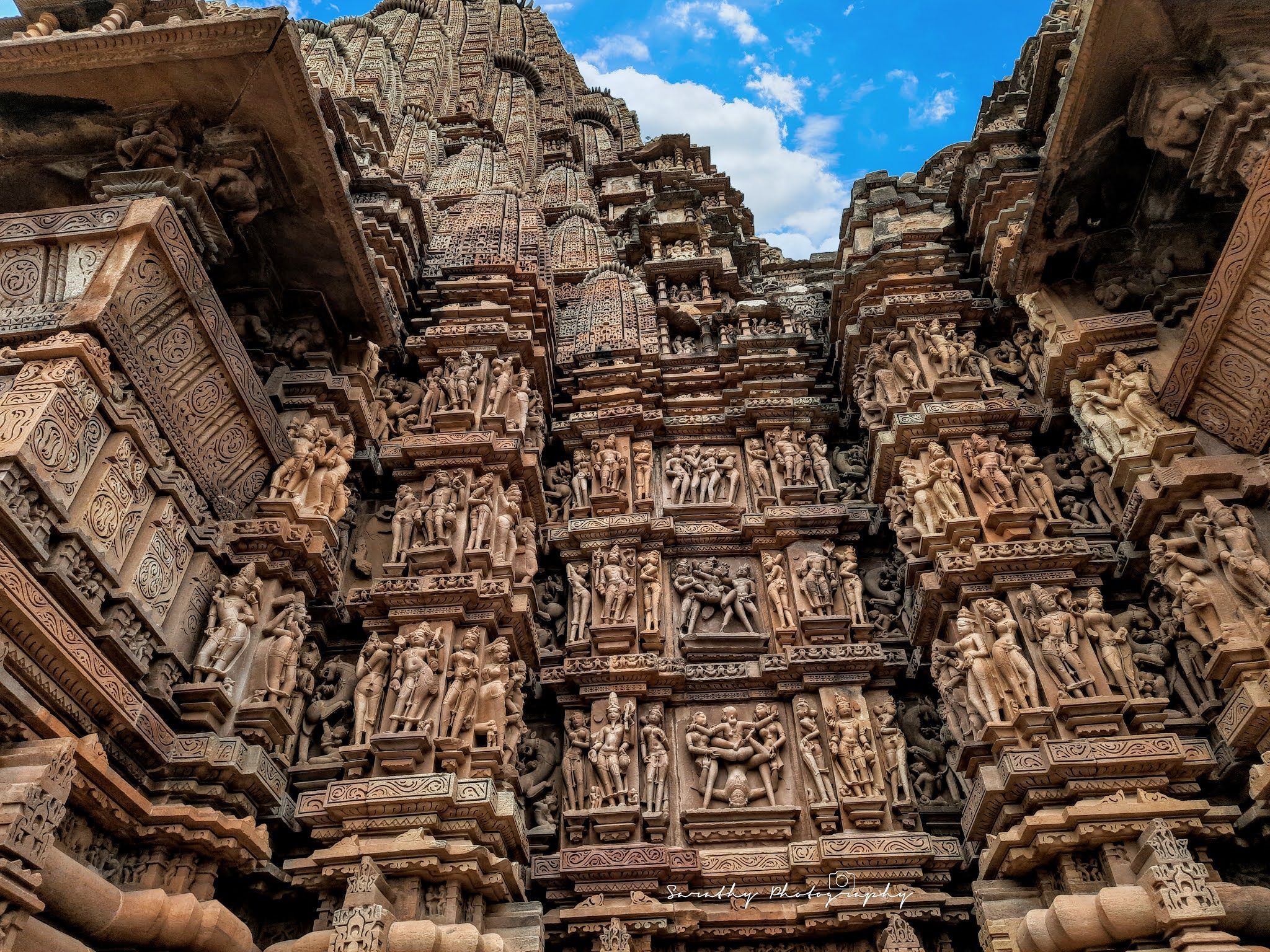 2048x1536 The Absolutely Stunning Khajuraho
